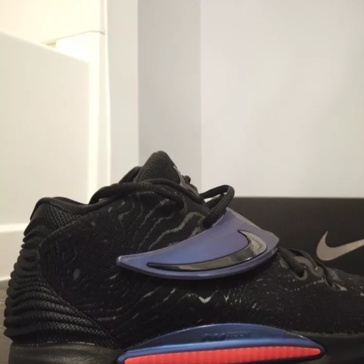 Nike KD 14 Seasonal EP Black Laser Crimson 착용 스타일 - 3