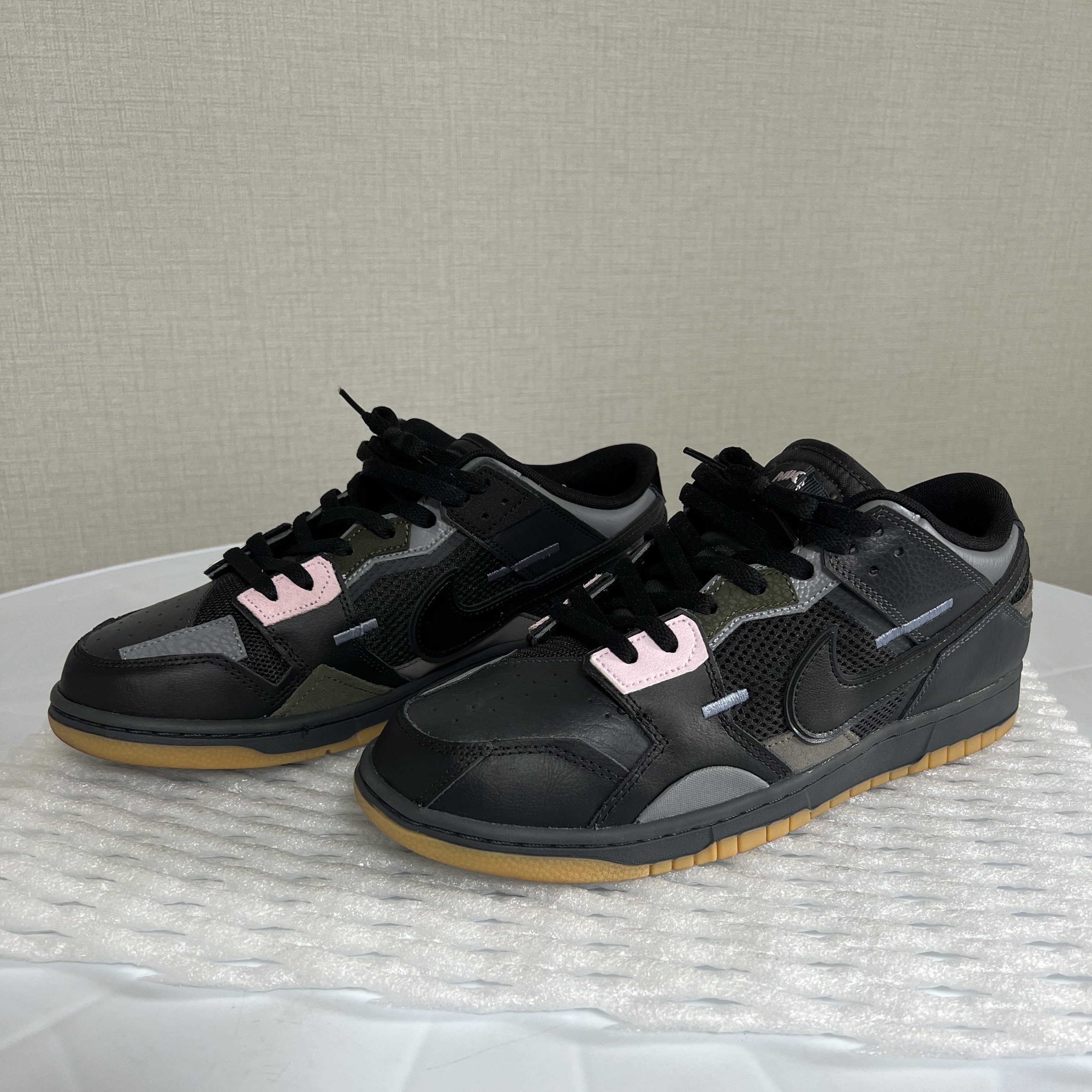 Nike Dunk Scrap Cool Grey 착용 스타일 - 3