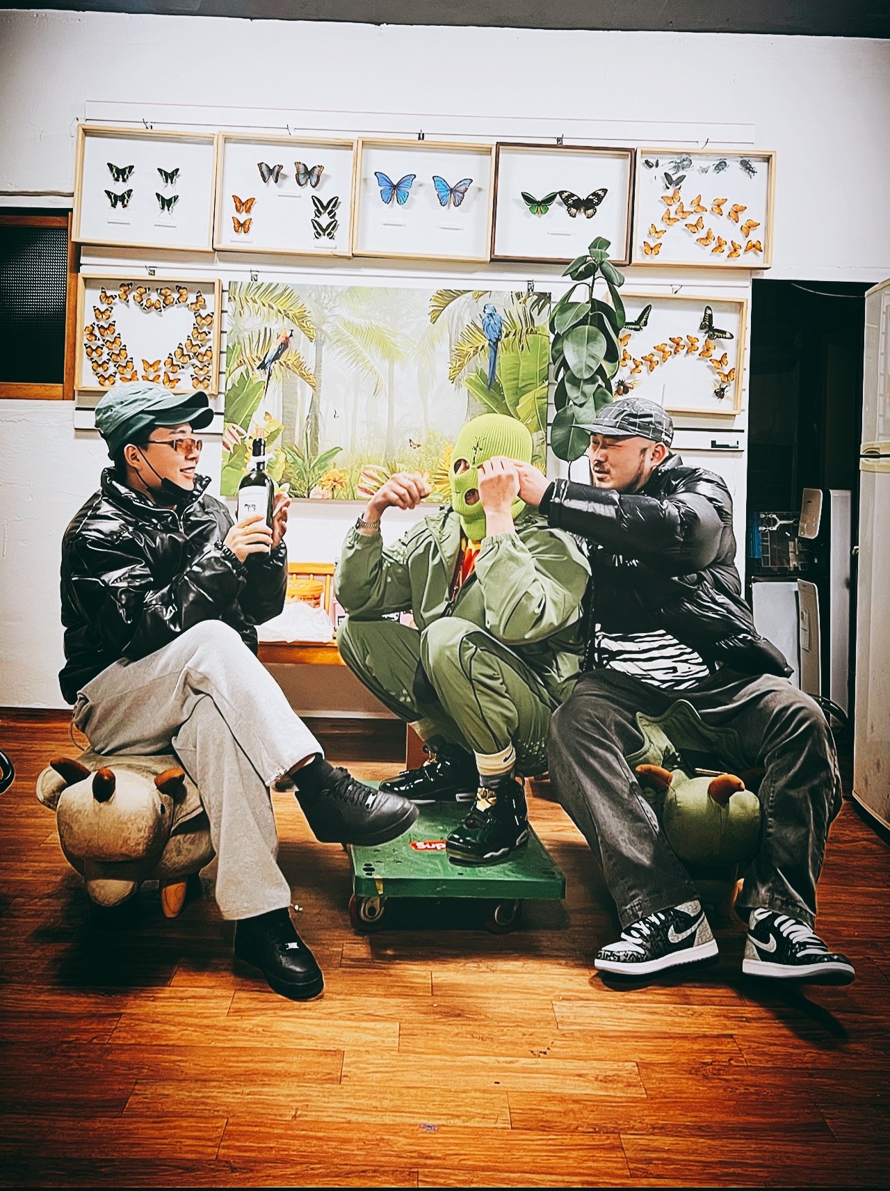 Supreme Waxed Cotton Camp Cap Green - 21FW, Nike x Matthew M Williams NRG Socks Desert Ore Black 착용 스타일 - 2