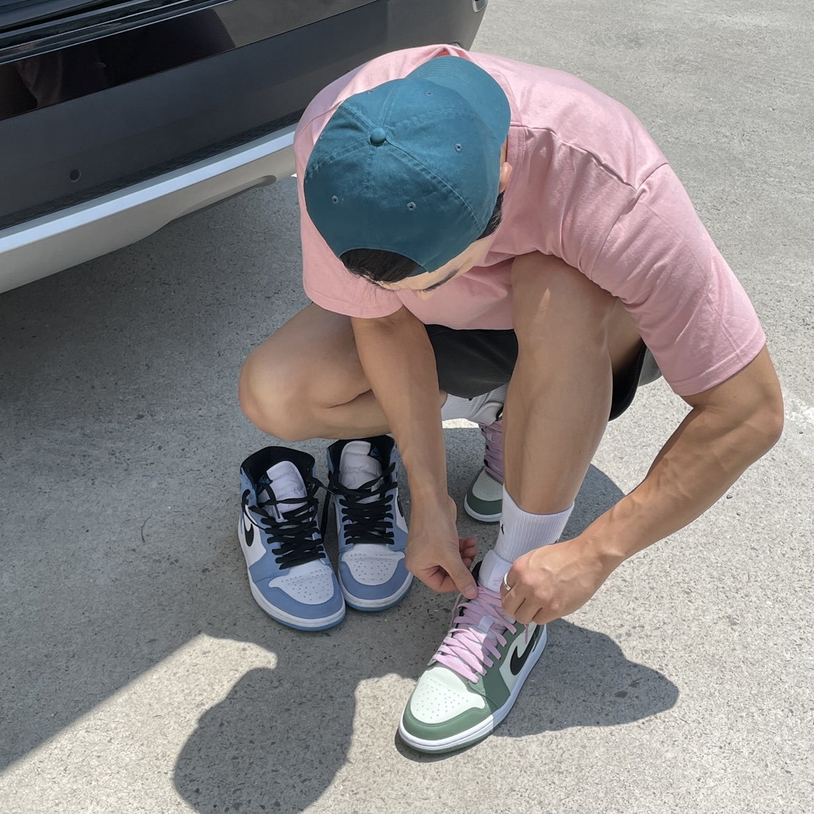 (W) Jordan 1 Mid SE Dutch Green 착용 스타일 - 2