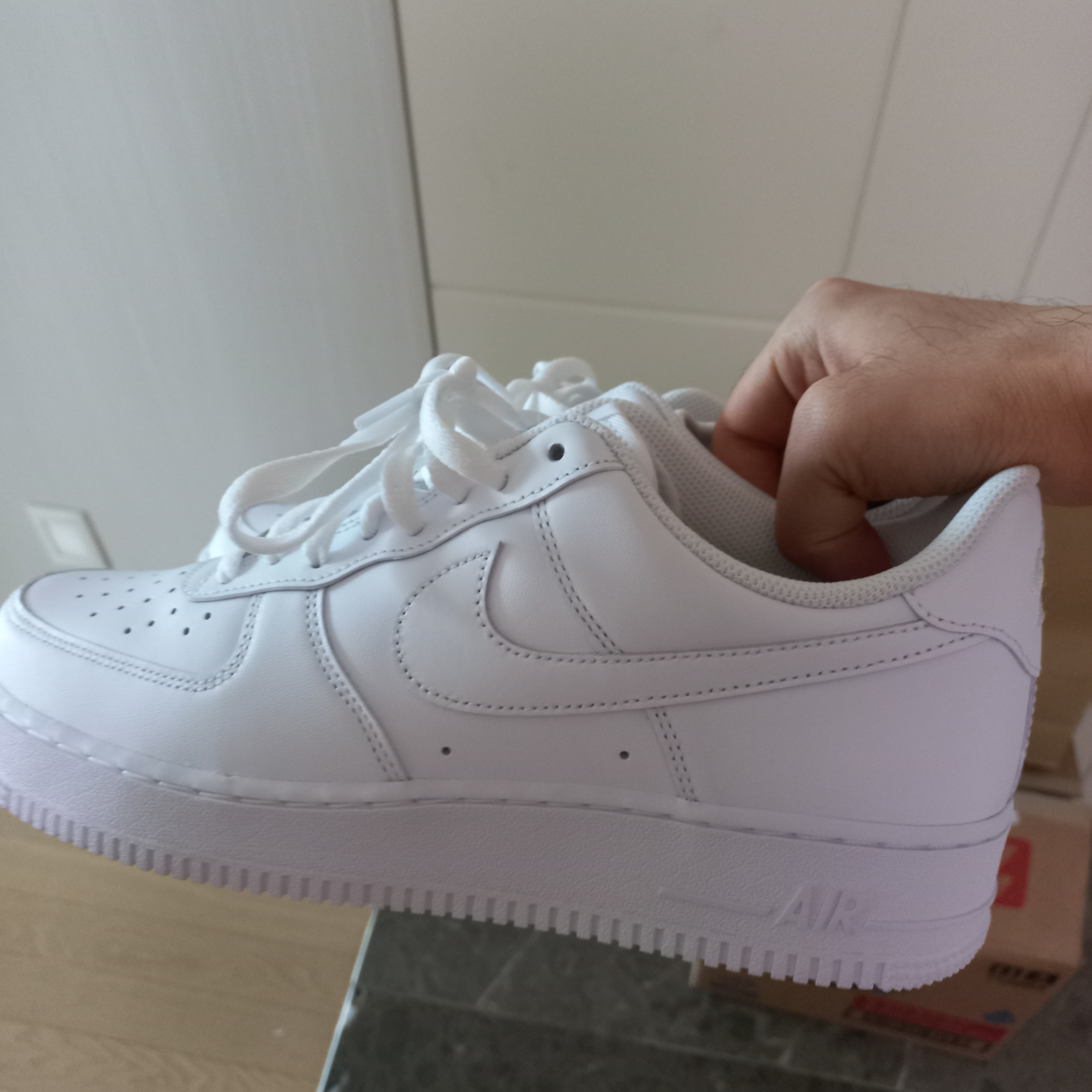 Nike Air Force 1 '07 Low White 착용 스타일