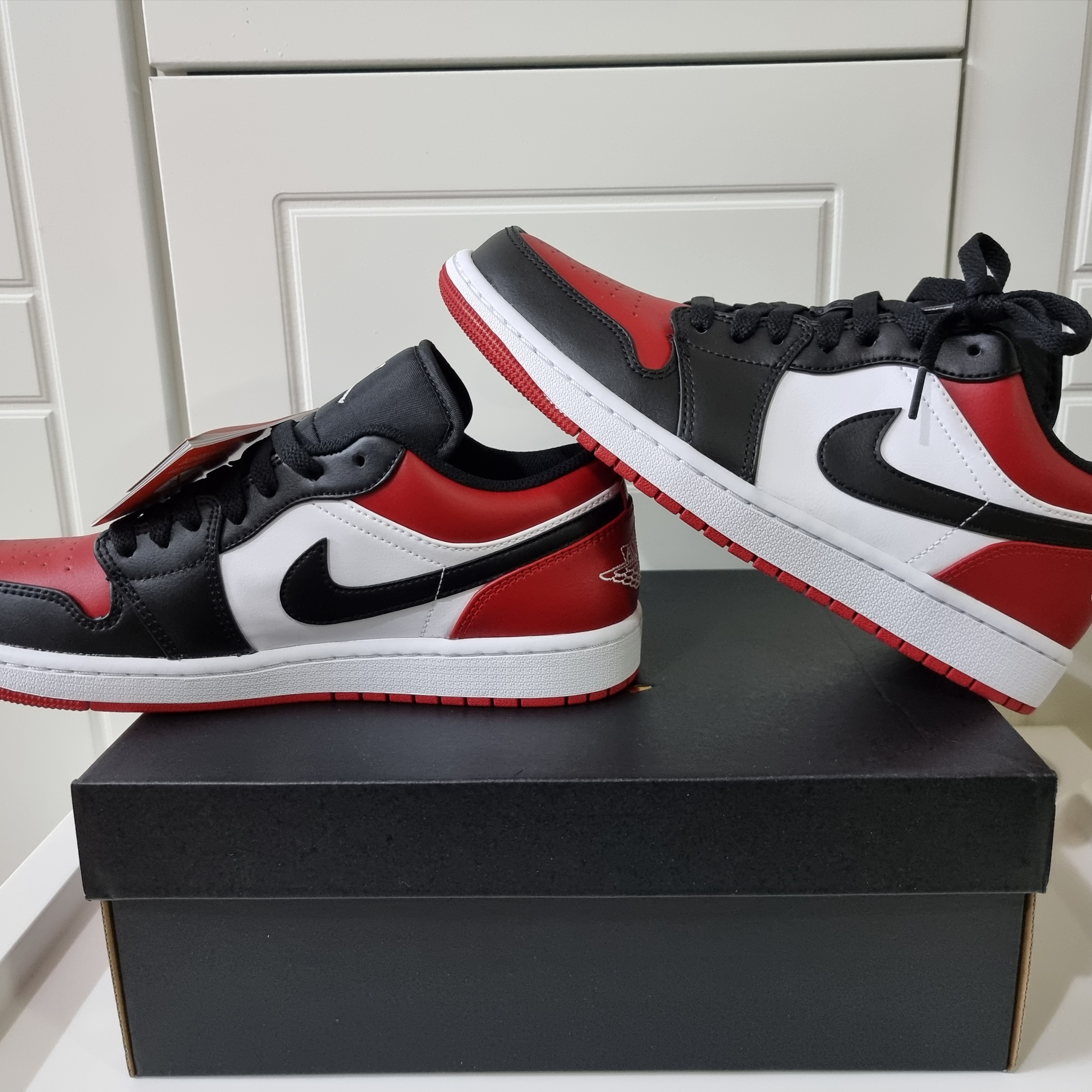 Jordan 1 Low Bred Toe 착용 스타일