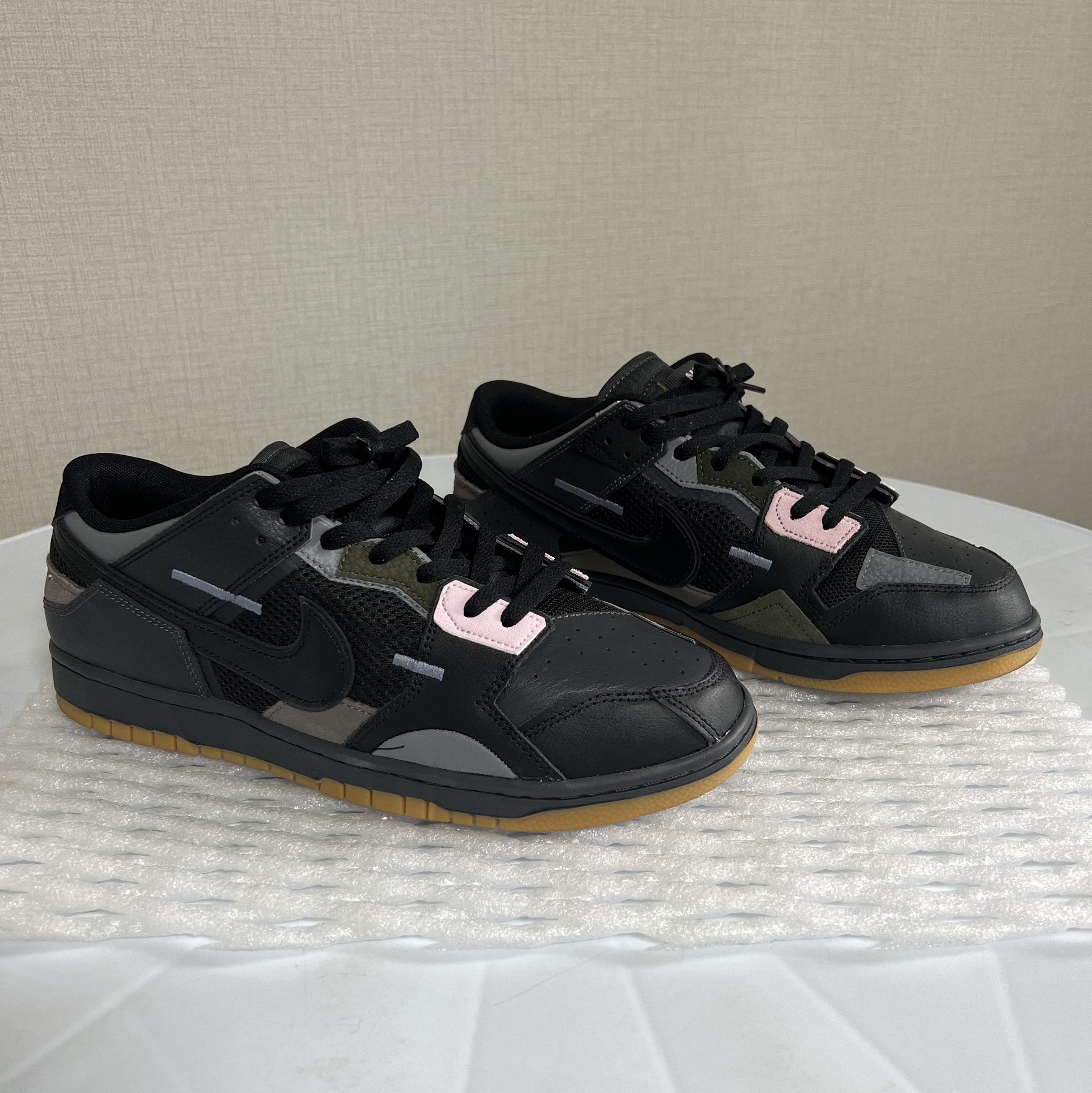 Nike Dunk Scrap Cool Grey 착용 스타일 - 2