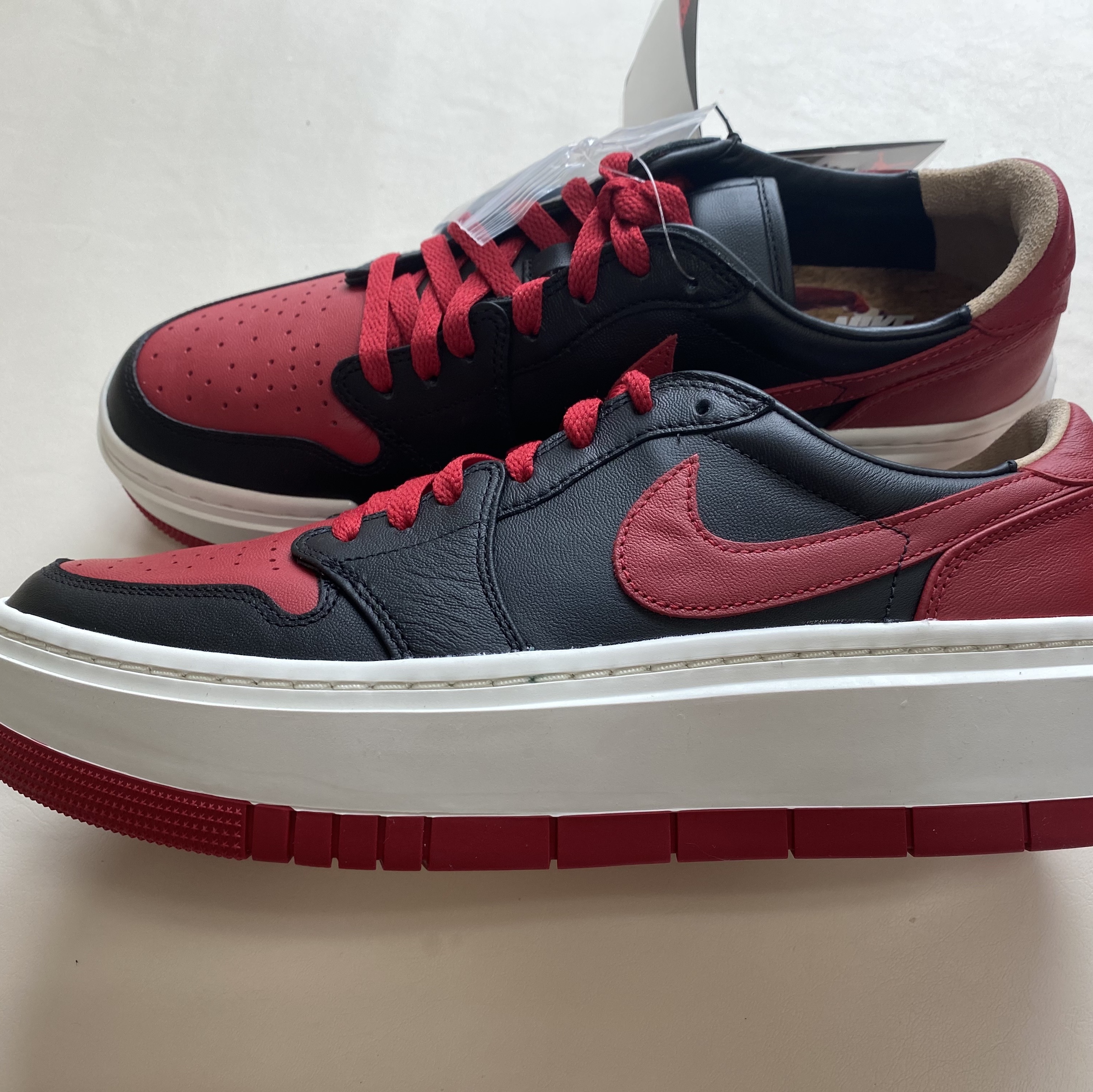 (W) Jordan 1 Elevate Low SE Bred 착용 스타일 - 5