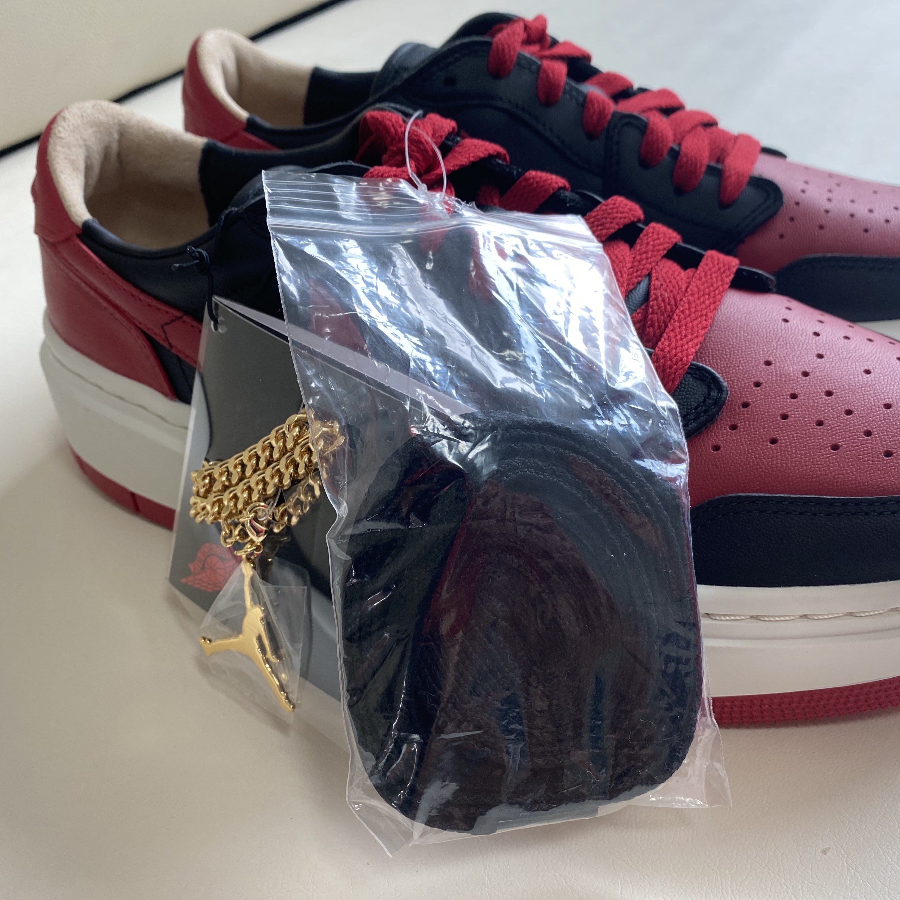 (W) Jordan 1 Elevate Low SE Bred 착용 스타일 - 4
