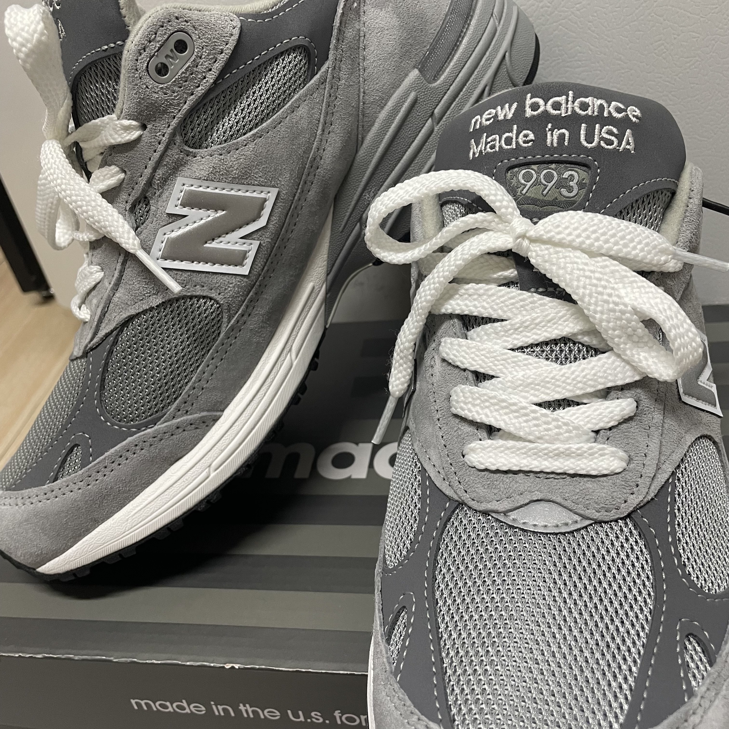 New Balance 993 Made in USA Grey - 2E Wide 착용 스타일