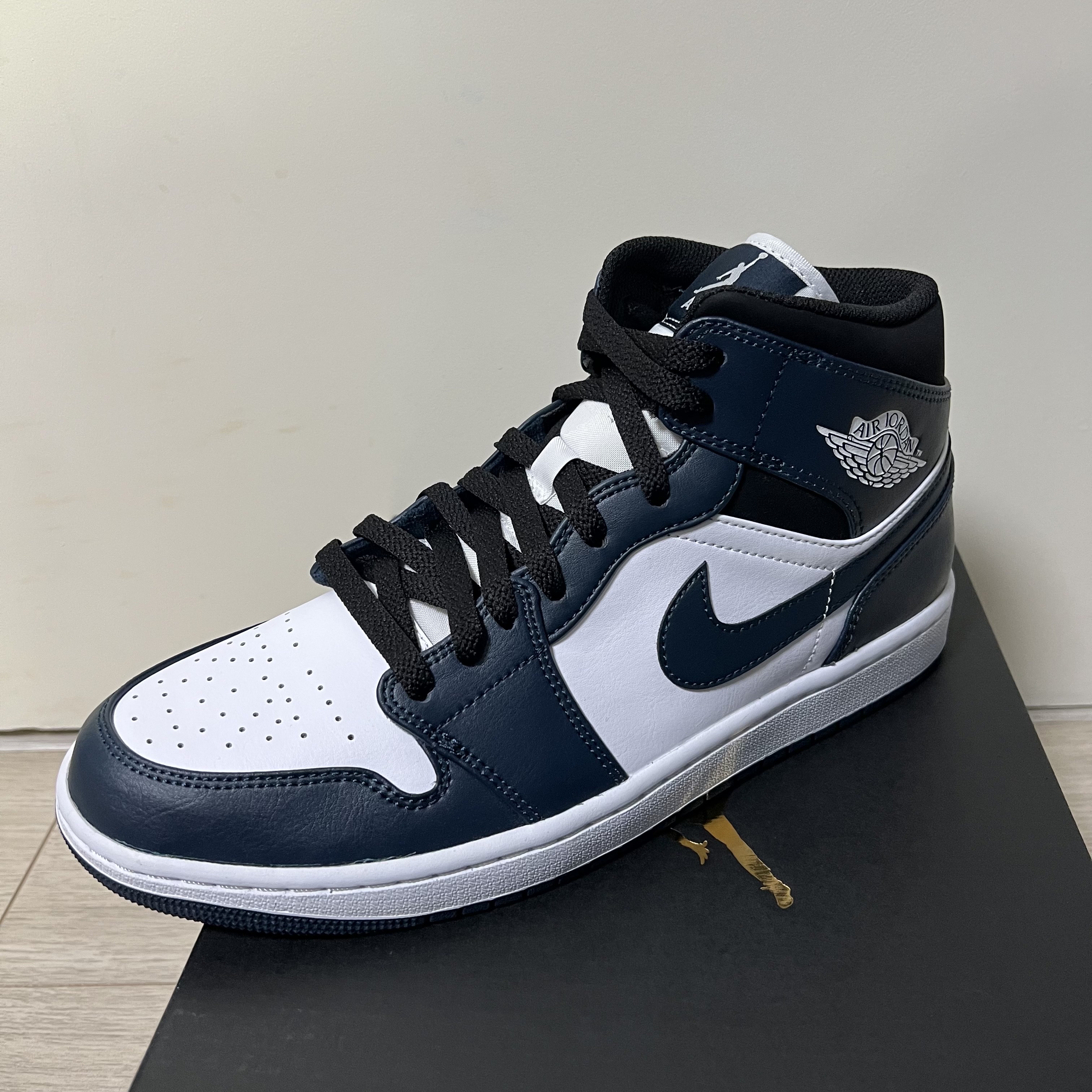 Jordan 1 Mid Dark Teal 착용 스타일