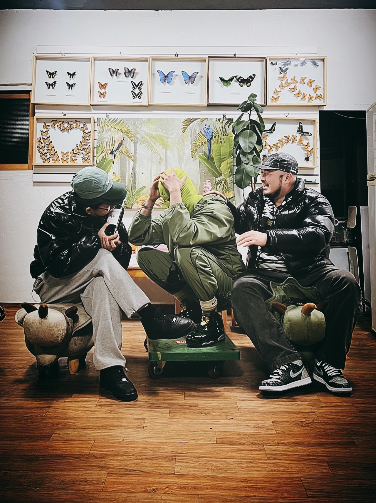 Supreme Waxed Cotton Camp Cap Green - 21FW, Nike x Matthew M Williams NRG Socks Desert Ore Black 착용 스타일 - 3