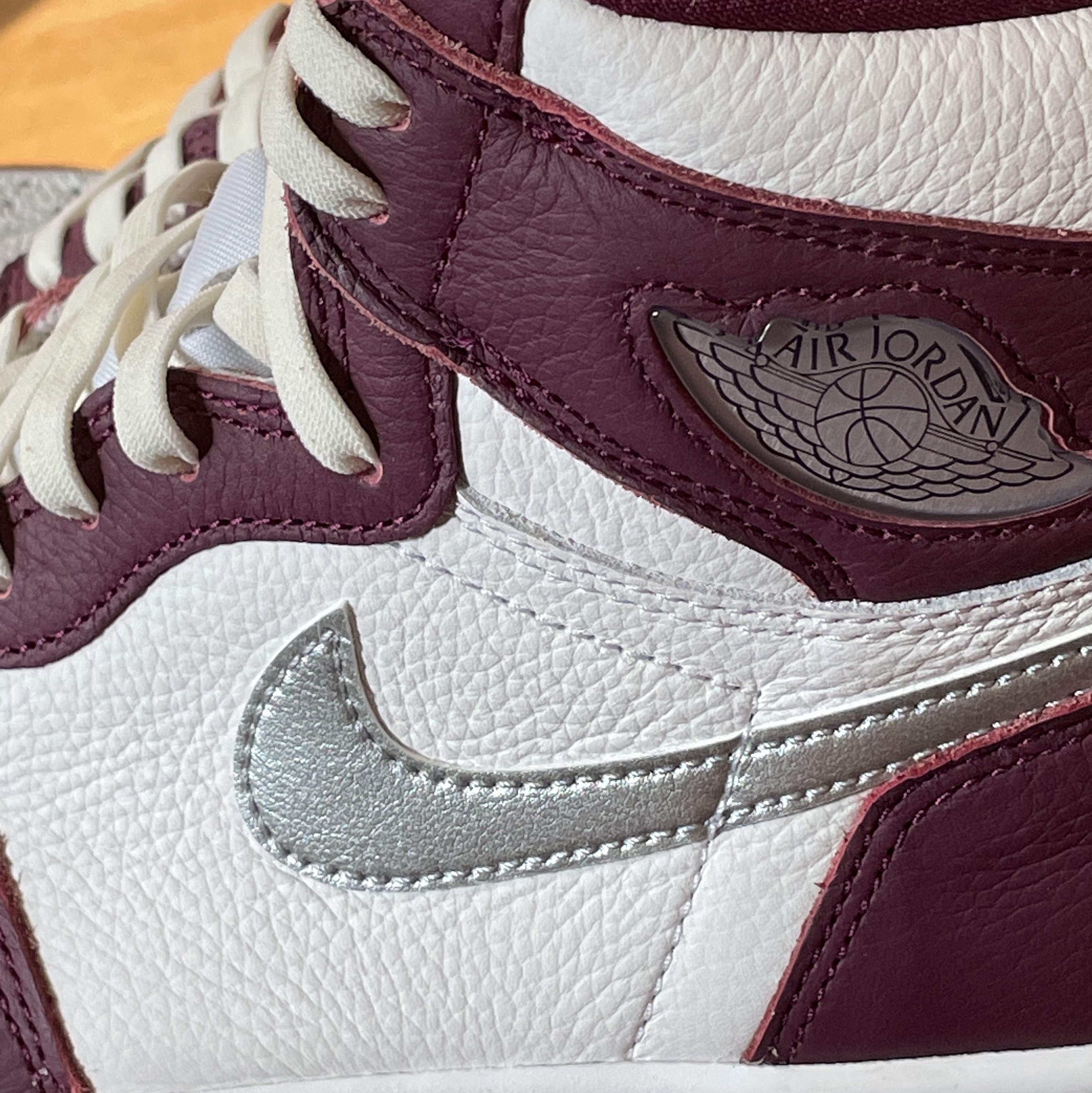 Nike Dunk High Retro Championship Navy, Jordan 1 Retro High OG Bordeaux 착용 스타일 - 3