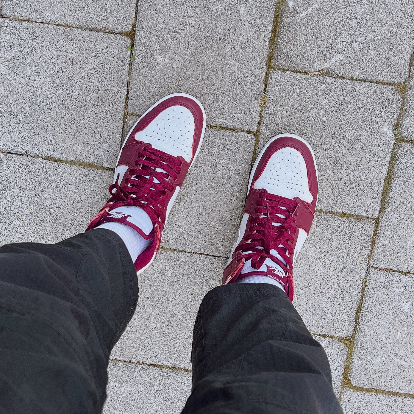 Jordan 1 Retro High OG Bordeaux 착용 스타일