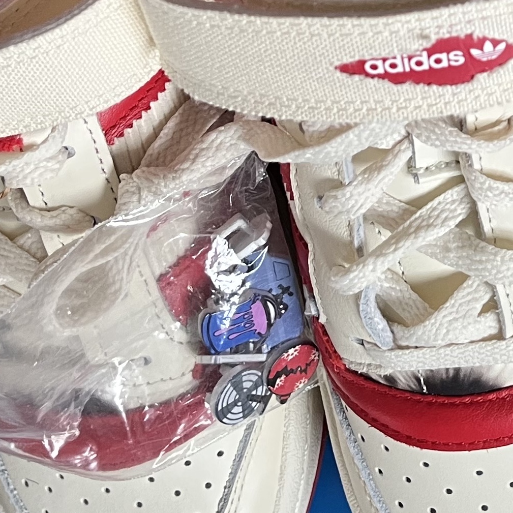 Adidas Forum Low Home Alone 착용 스타일 - 2