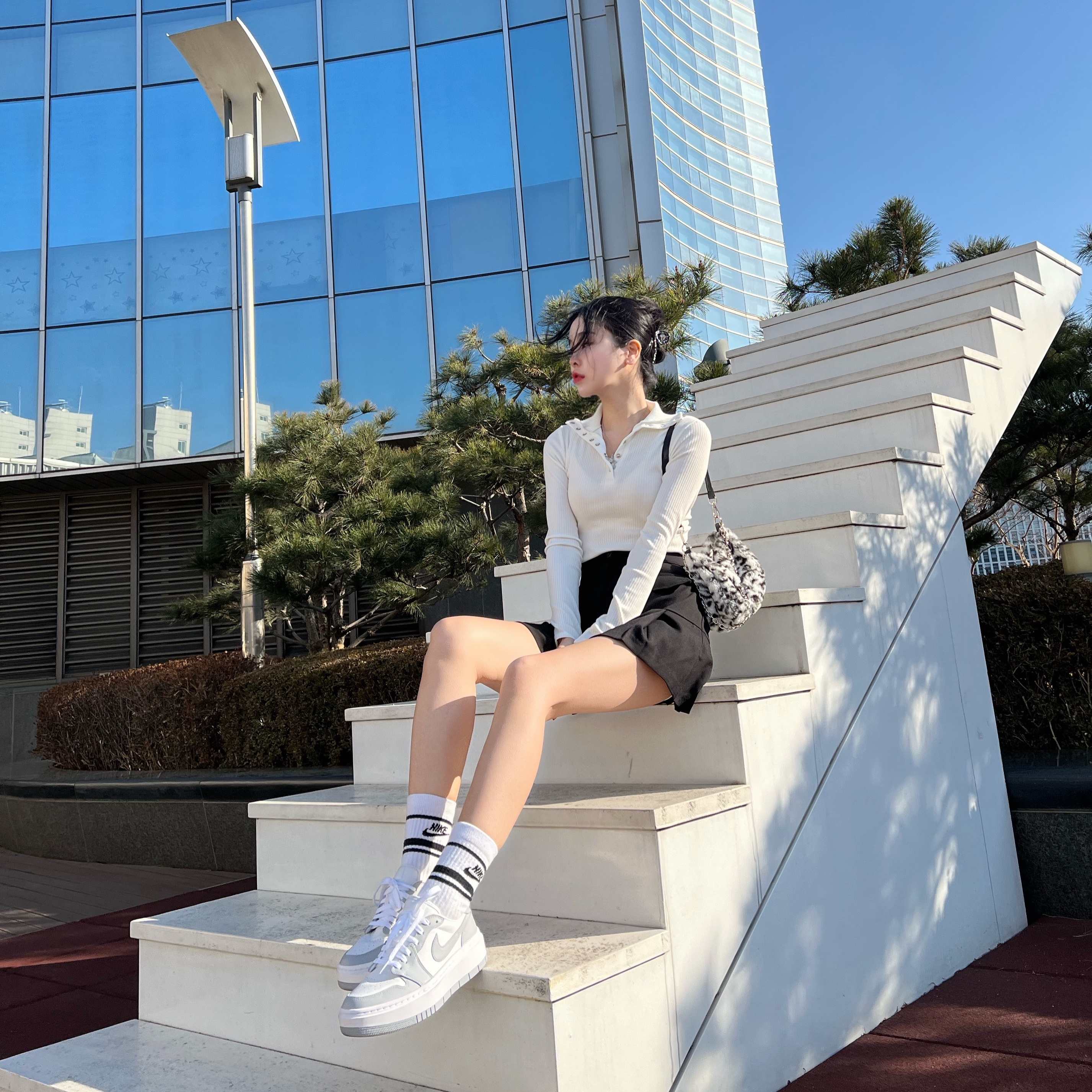 (W) Jordan 1 Elevate Low White and Wolf Grey 착용 스타일