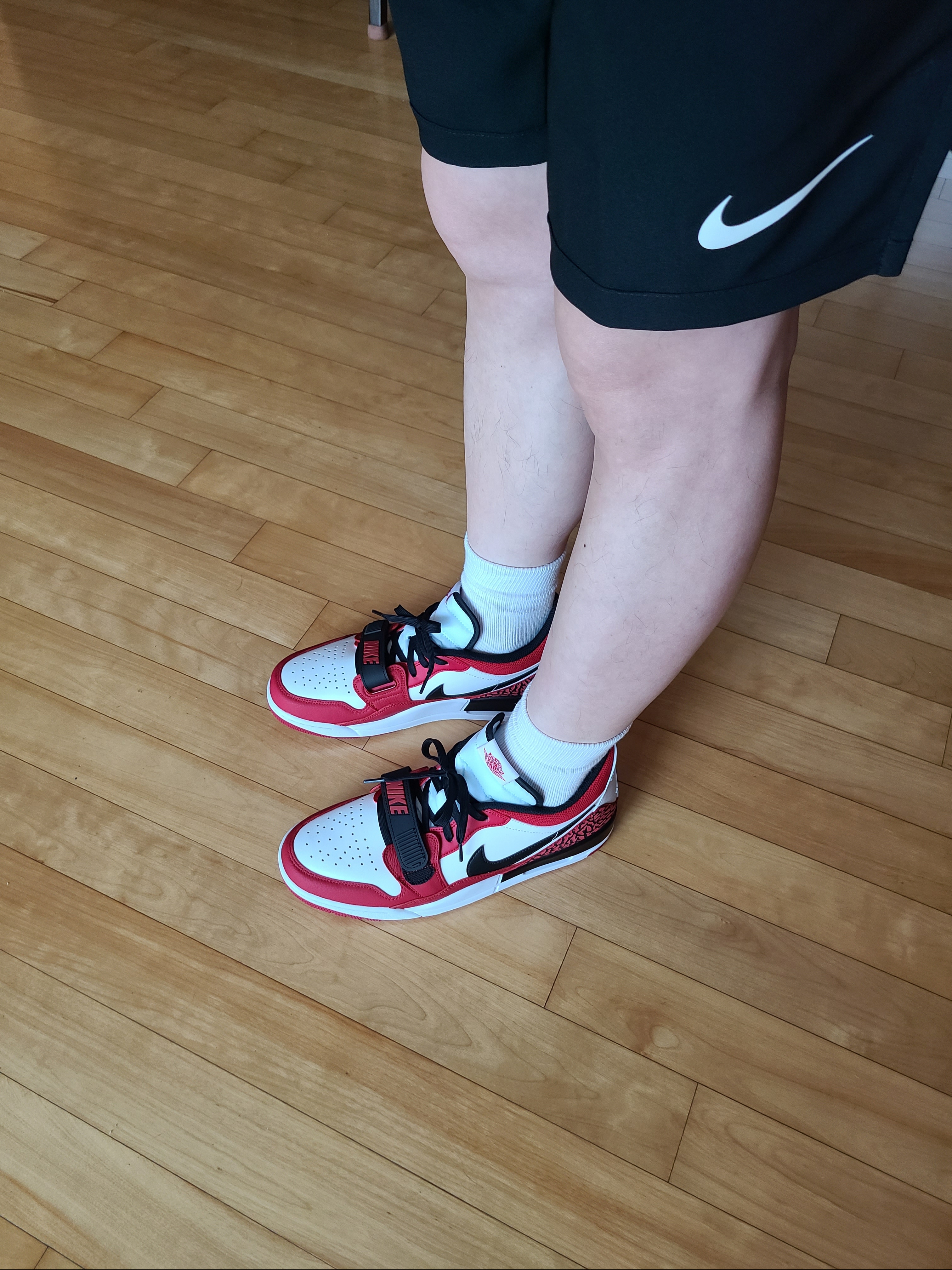 Jordan Legacy 312 Low Chicago 2022 착용 스타일 - 2
