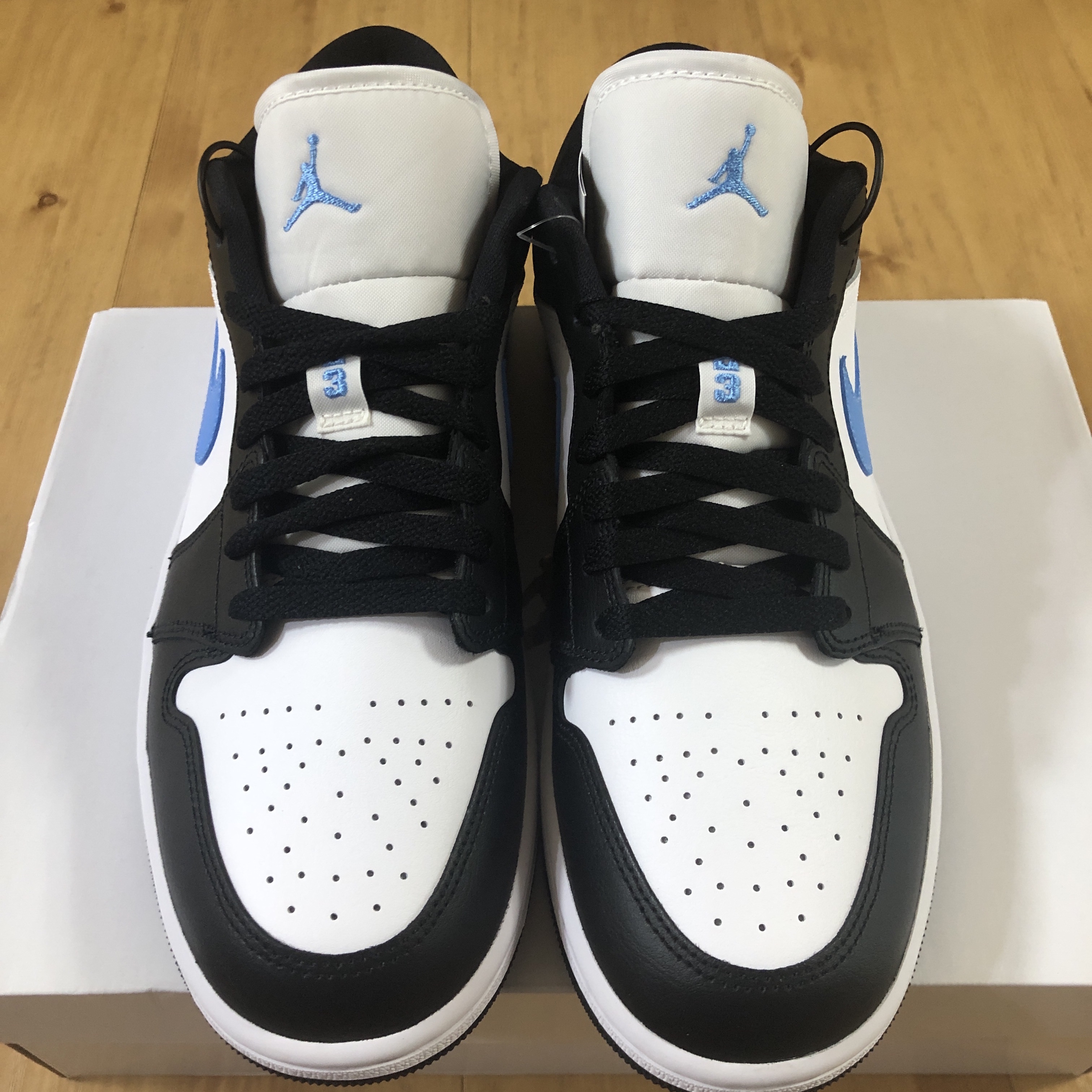 (W) Jordan 1 Low Black University Blue 착용 스타일 - 4