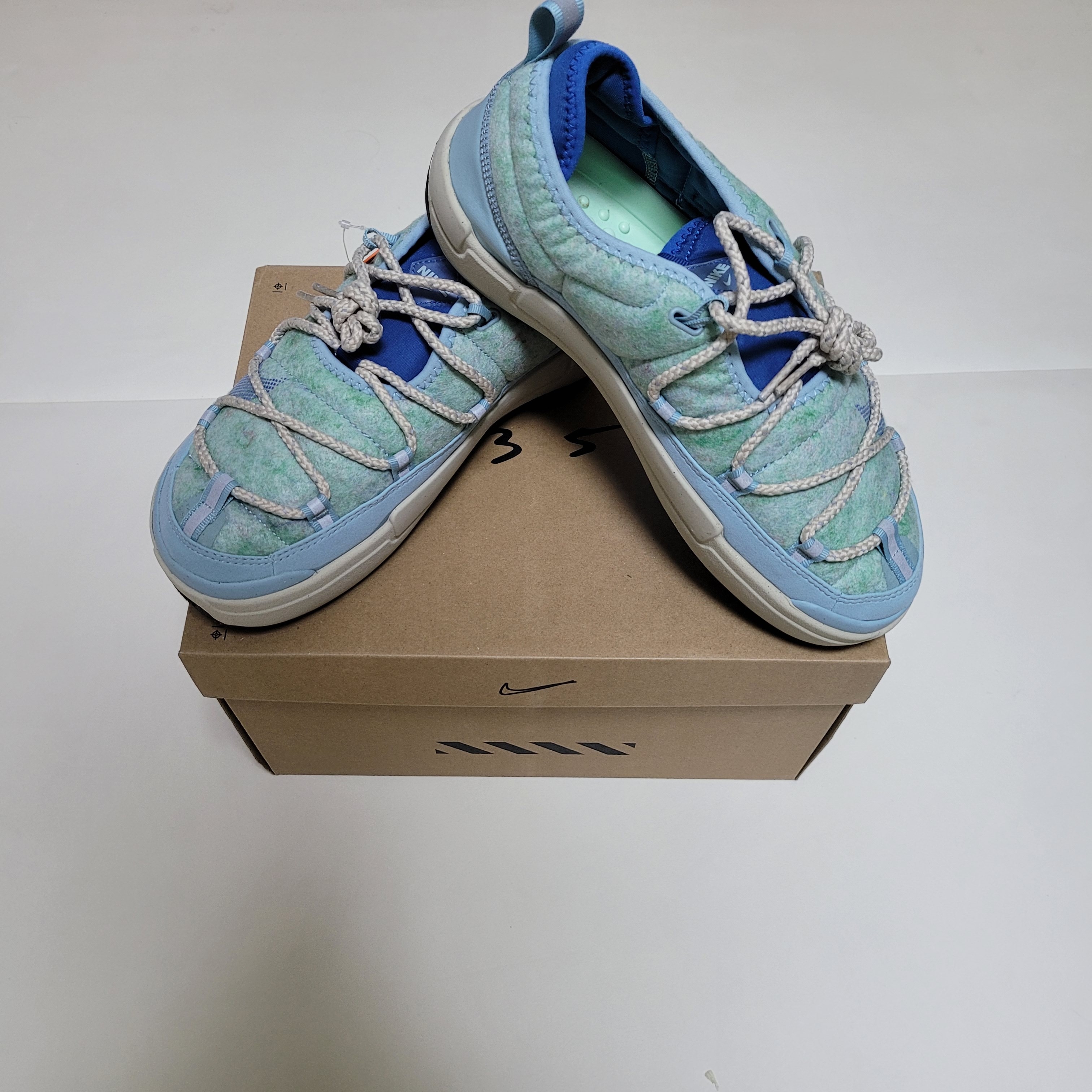 Nike Offline Pack Ocean Cube 착용 스타일 - 2