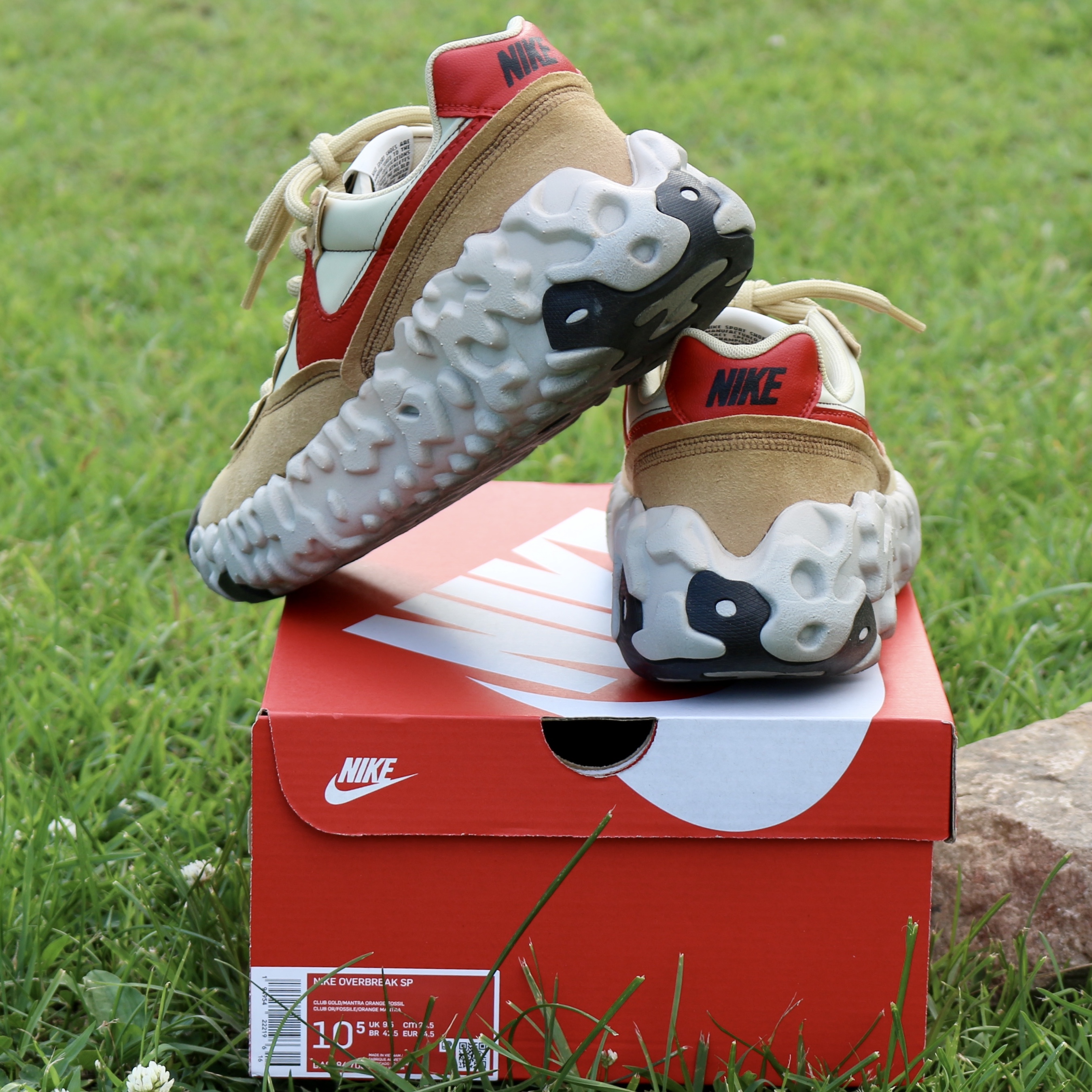 Nike Overbreak SP Fossil, Nike x Undercover Overbreak SP Black 착용 스타일 - 4