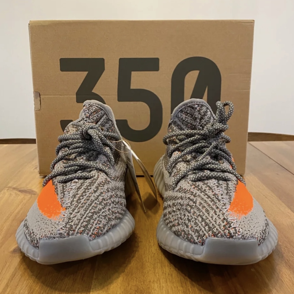 Adidas Yeezy Boost 350 V2 Beluga - Reflective 착용 스타일 - 2