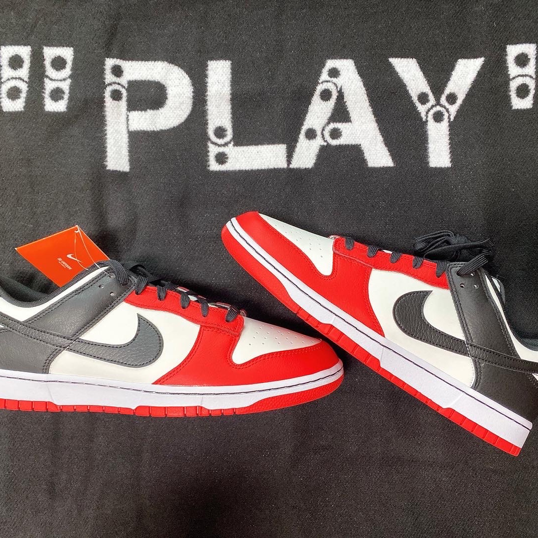 Nike x NBA Dunk Low Retro EMB Black and Chile Red, (GS) Nike x NBA Dunk Low Black and Chile Red 착용 스타일 - 1