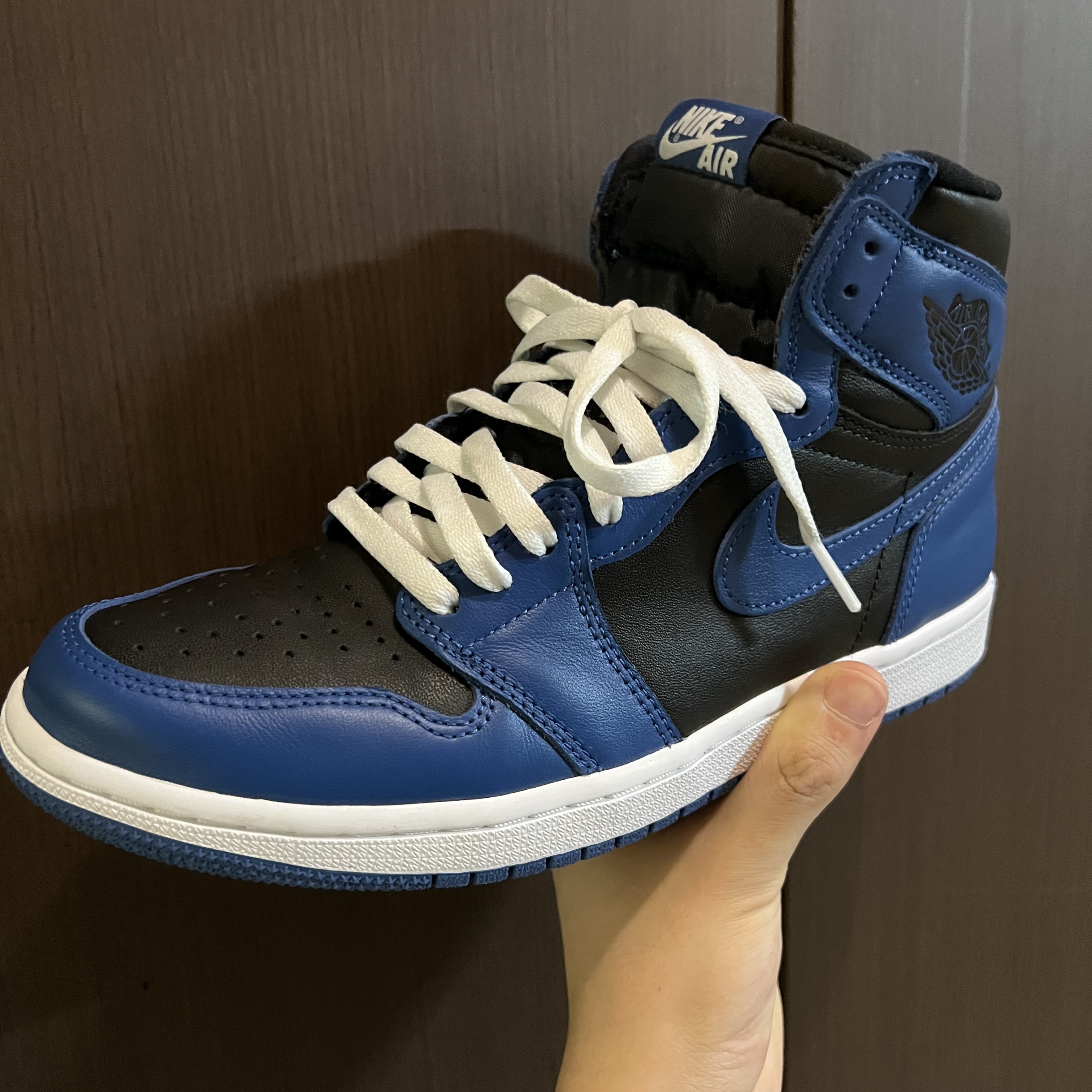 Jordan 1 Retro High OG Dark Marina Blue 착용 스타일