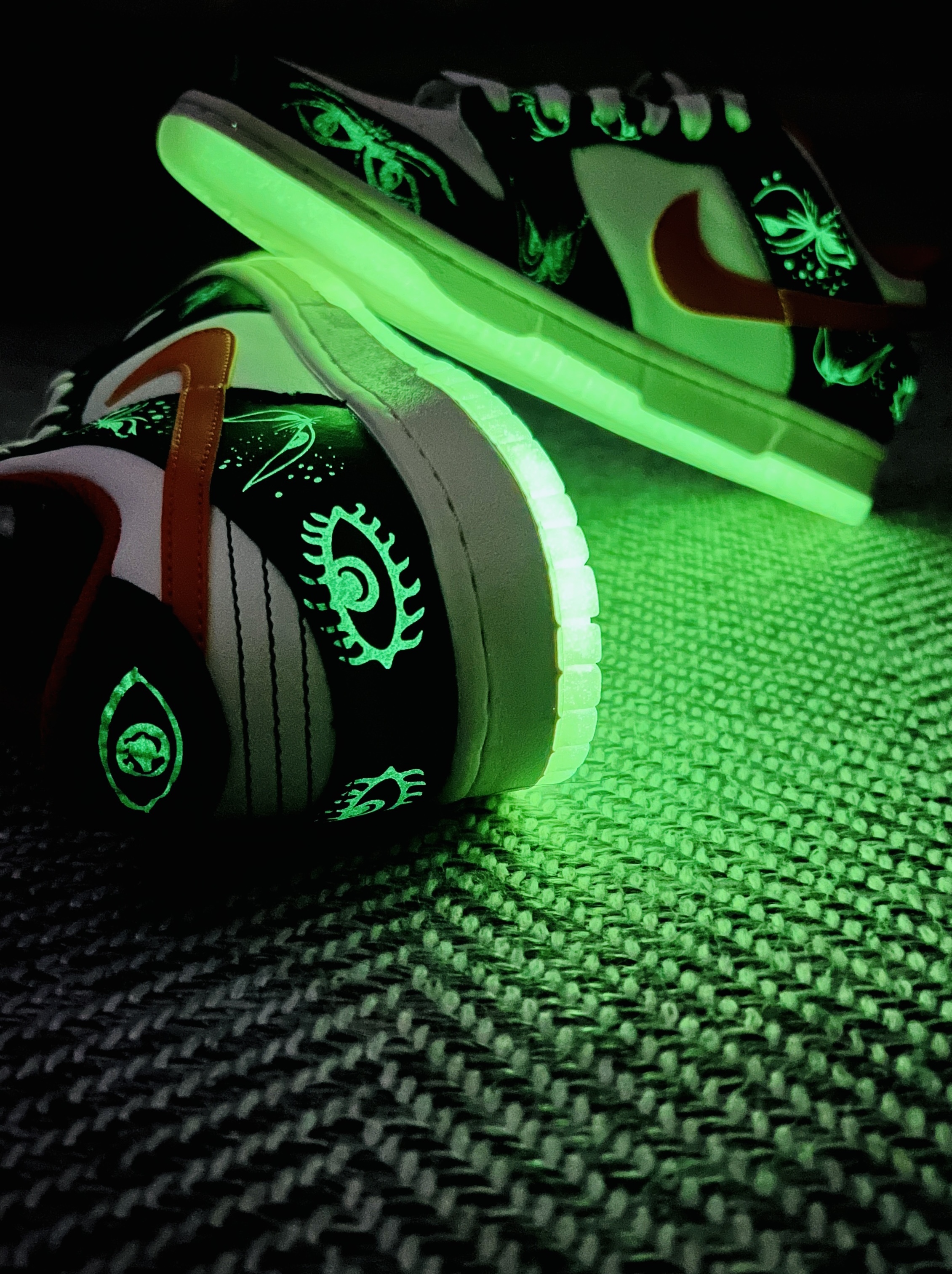 (GS) Nike Dunk Low PRM Halloween, Nike Dunk Low Retro PRM Halloween 착용 스타일 - 3