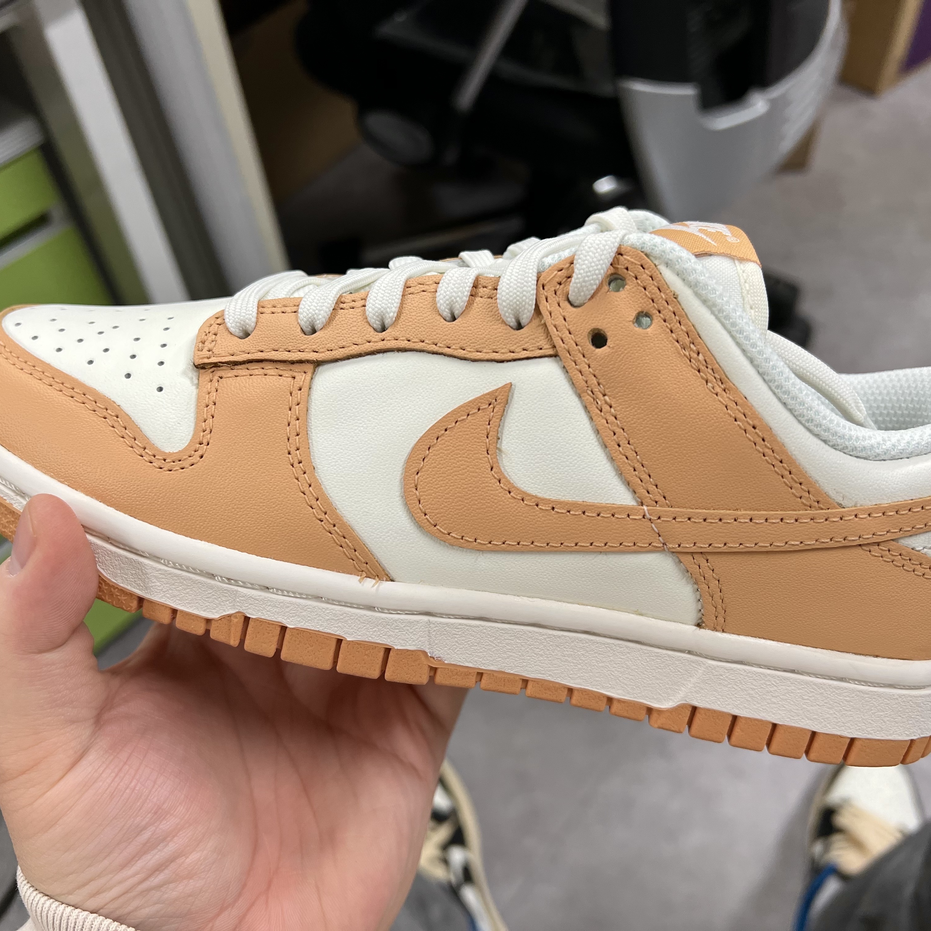 (W) Nike Dunk Low Harvest Moon 착용 스타일 - 1