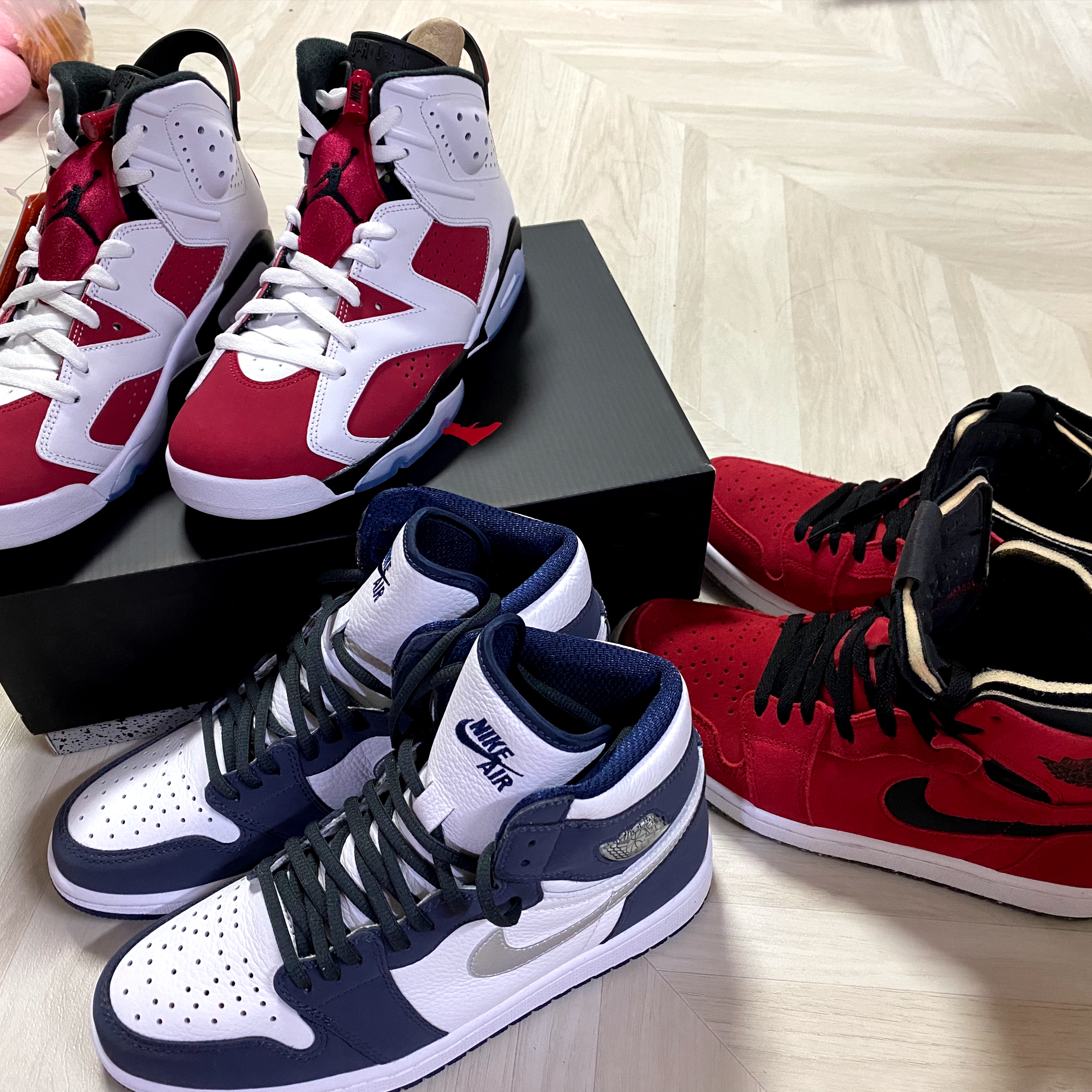 Jordan 1 Retro High OG CO.JP Midnight Navy, Jordan 6 Retro Carmine 2021 착용 스타일
