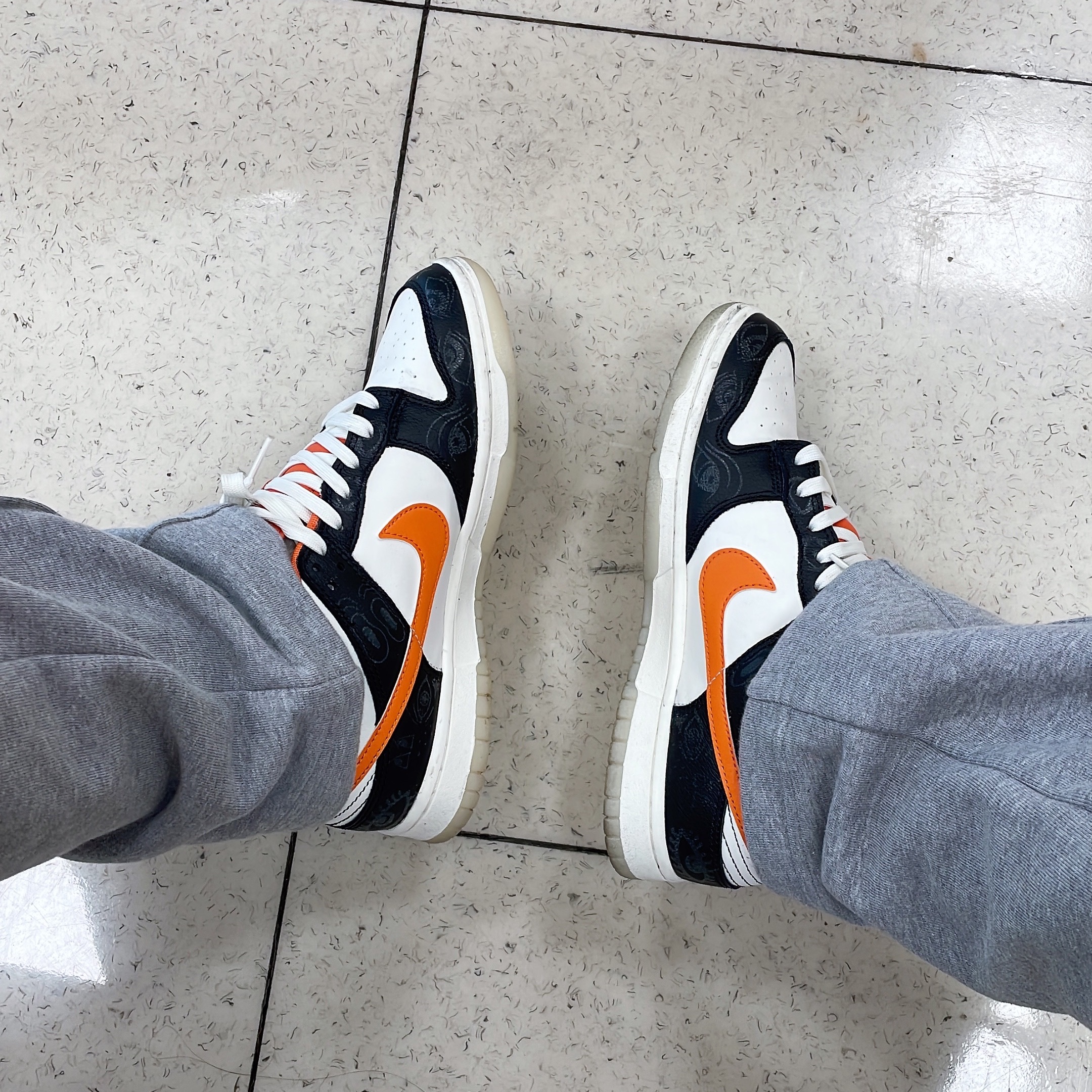 Nike Dunk Low Retro PRM Halloween 착용 스타일