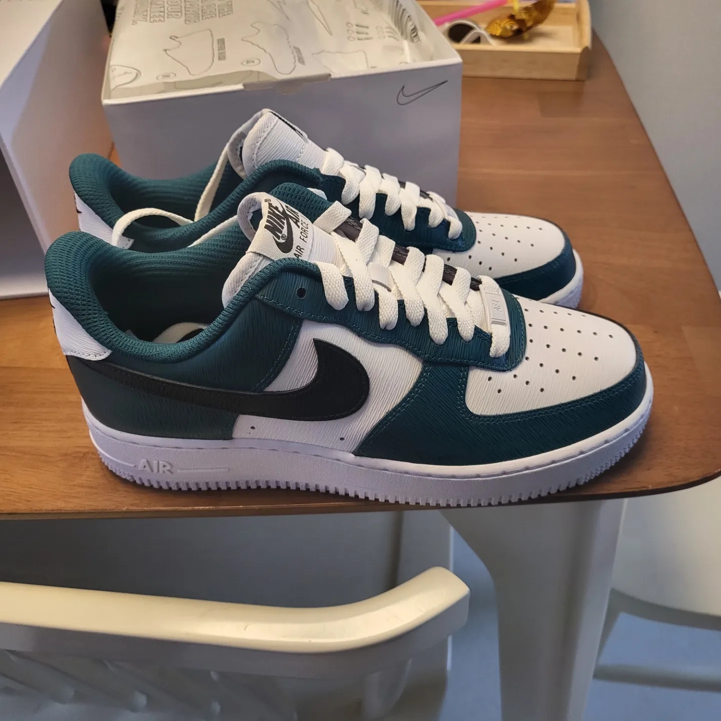 Nike Air Force 1 '07 Low White 착용 스타일 - 1