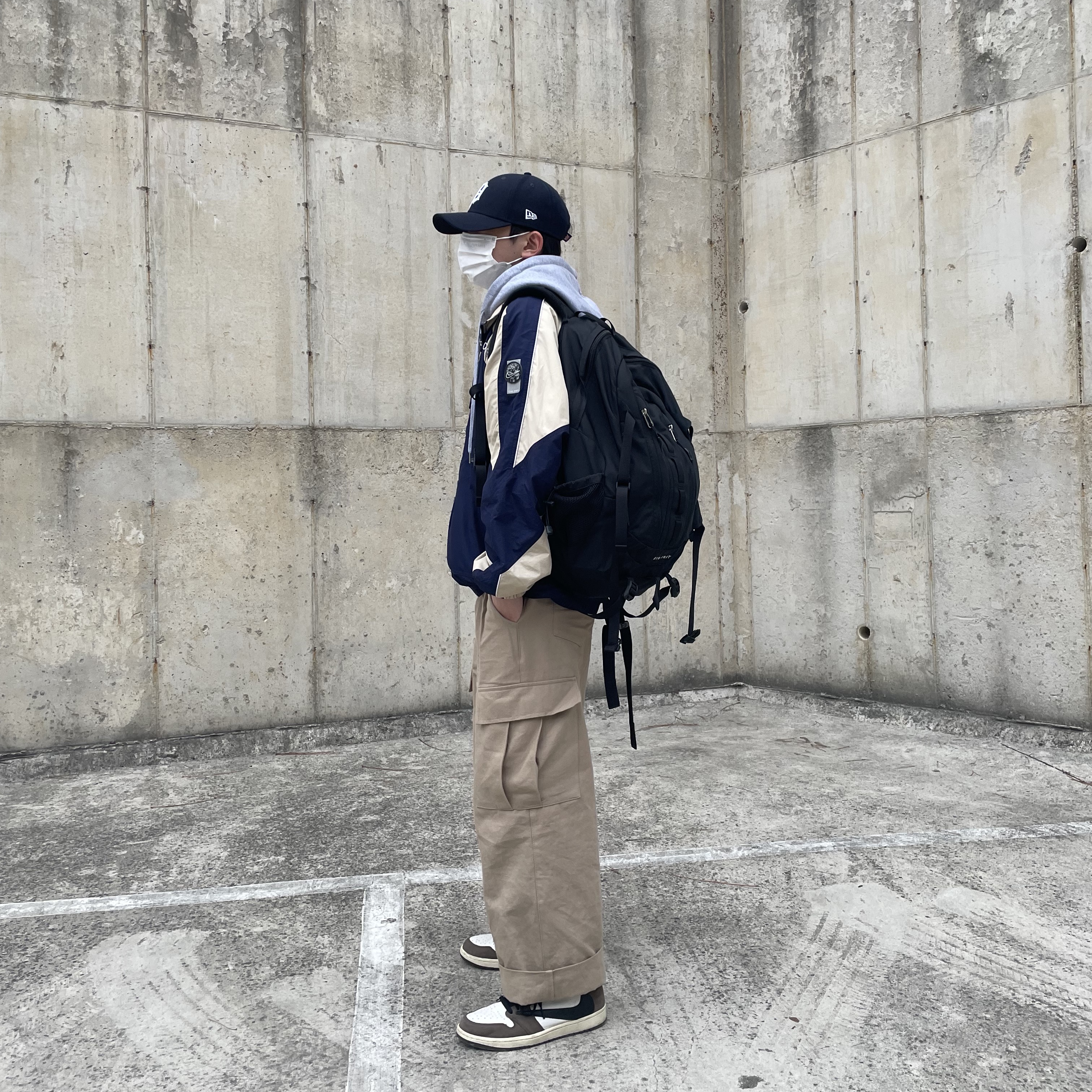 Nike x Cav Empt Track Jacket Navy, Jordan 1 x Travis Scott Retro High OG SP Mocha 착용 스타일