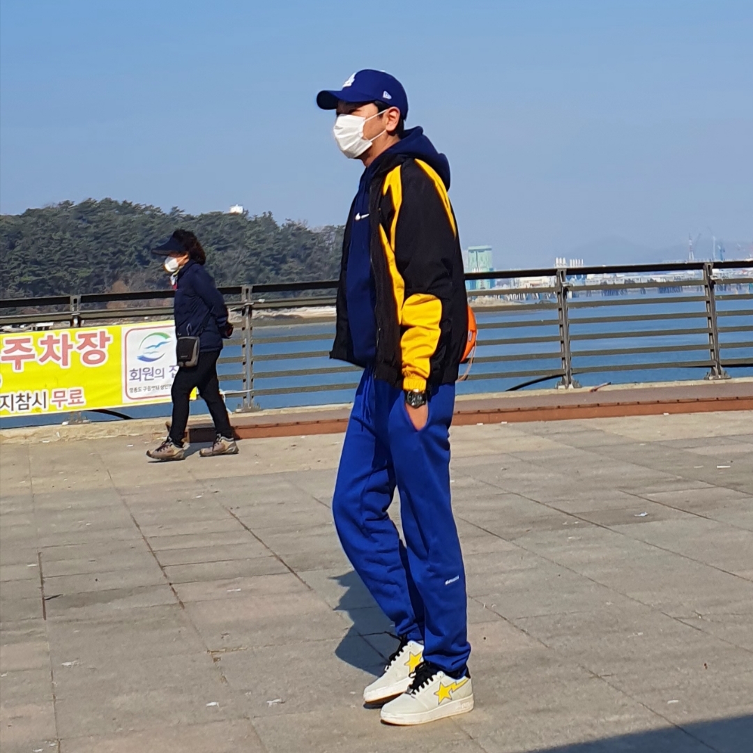 Nike x Drake Nocta Cardinal Stock Essential Hoodie Navy - US/EU, Nike x Drake Nocta Essential Track Jacket - US/EU 착용 스타일 - 1