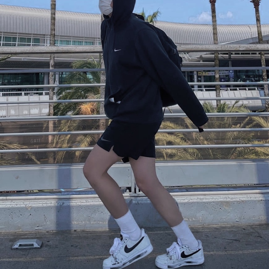 Nike x Peaceminusone Air Force 1 Low Para-Noise 2.0 착용 스타일