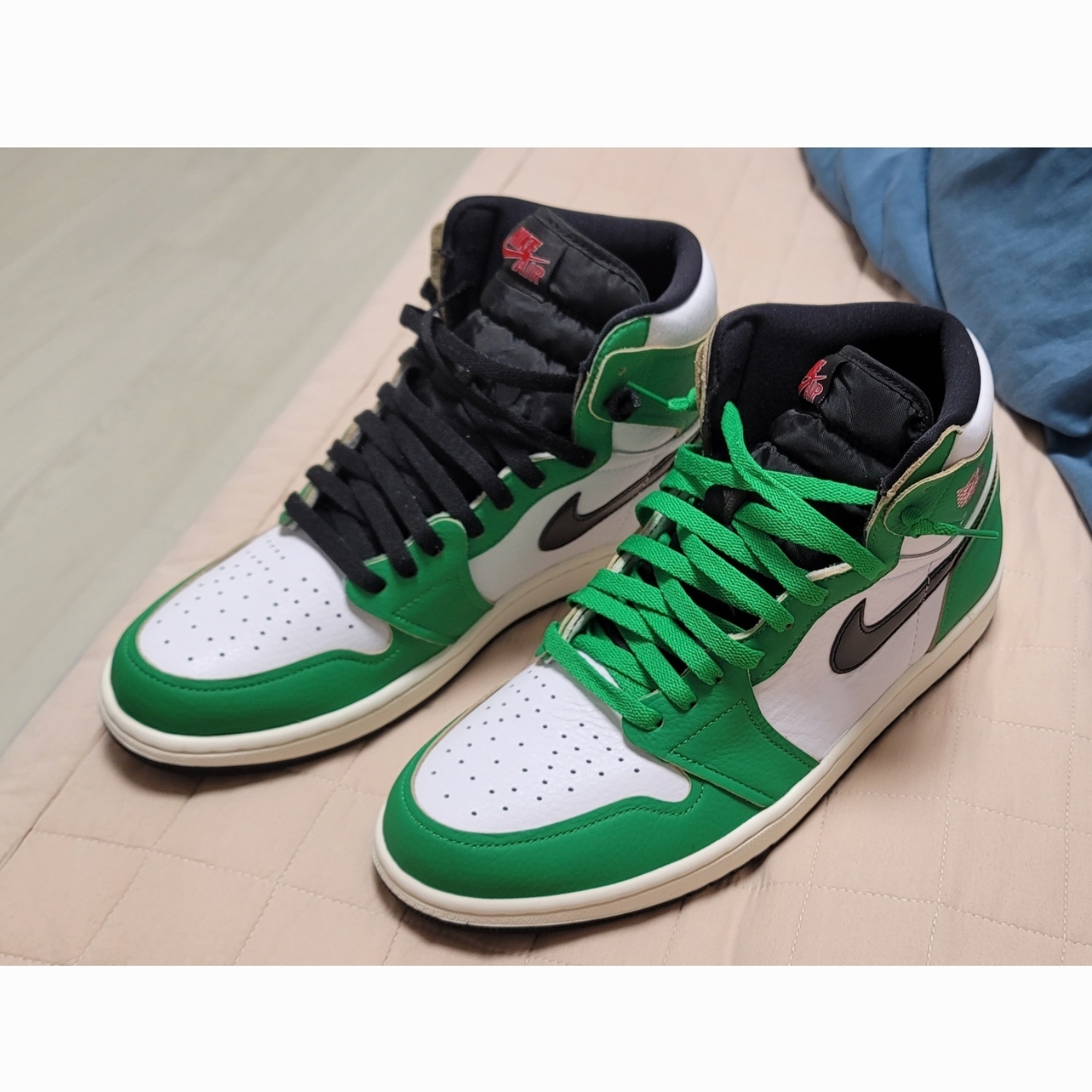 (W) Jordan 1 Retro High OG Lucky Green 착용 스타일