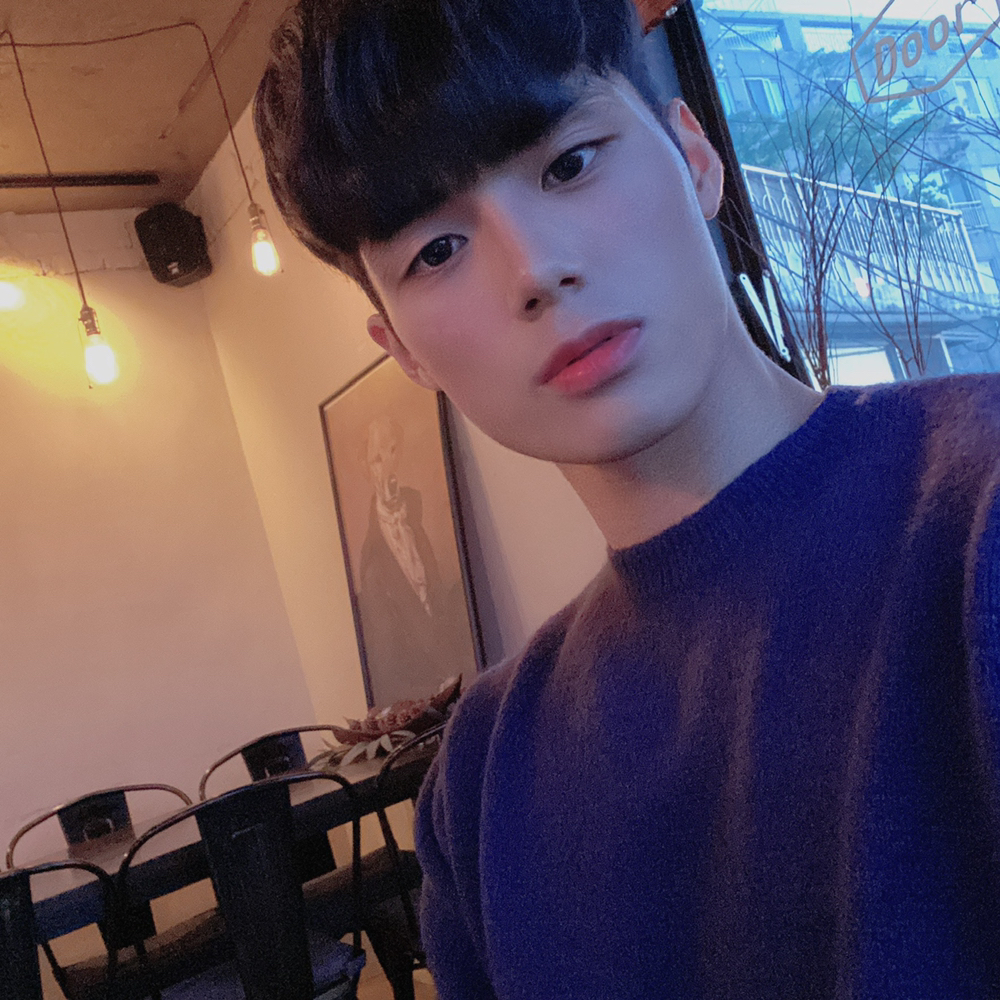 KREAM 프로필 이미지