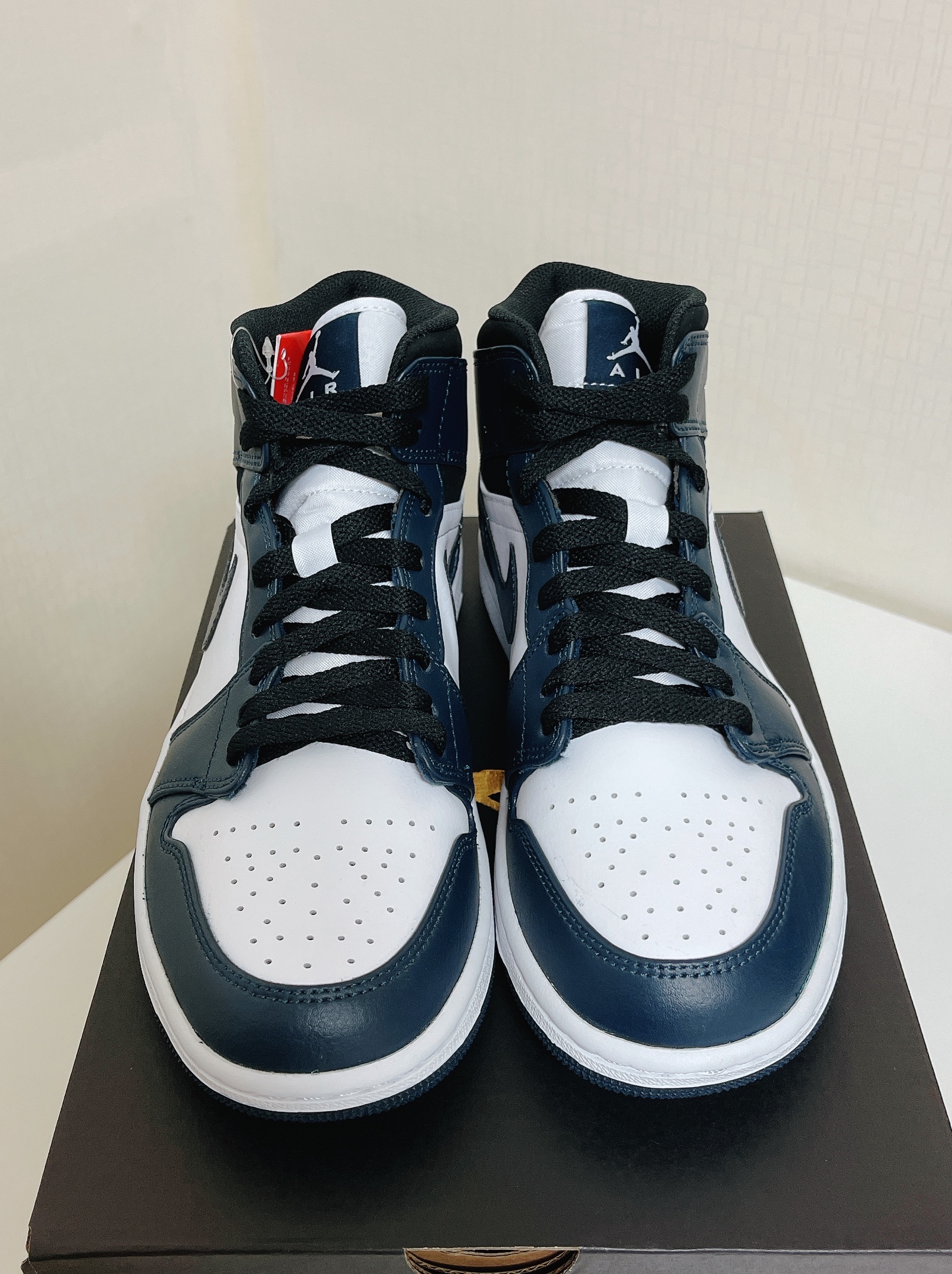 Jordan 1 Mid Dark Teal 착용 스타일 - 5