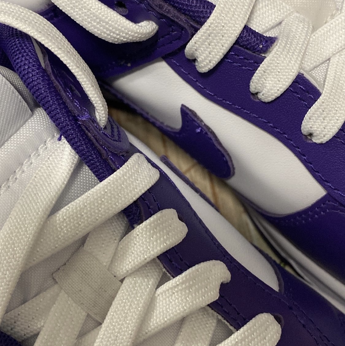 Nike Dunk Low Retro Championship Court Purple, New Balance 530 Steel Grey 착용 스타일 - 1