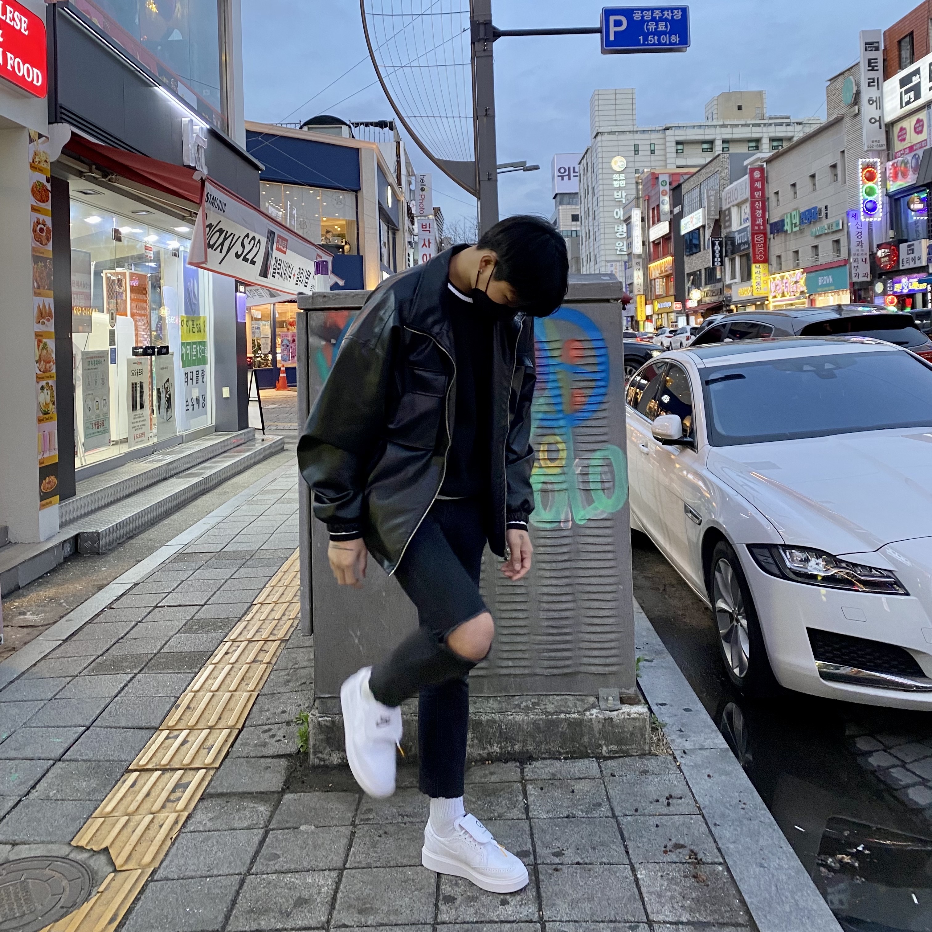 Nike x Peaceminusone Kwondo1 White 착용 스타일 - 2