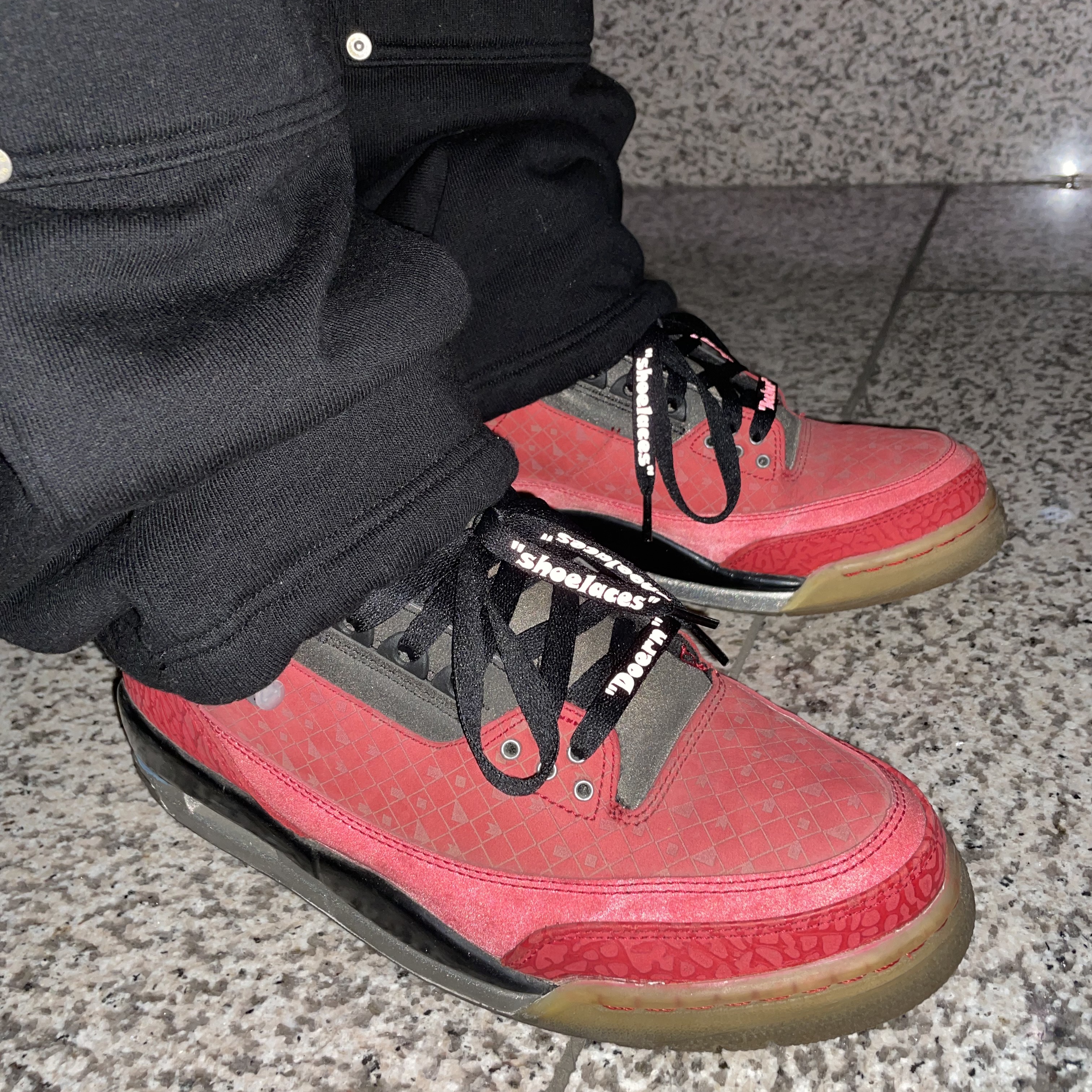 Jordan 3 Retro Doernbecher 2013 착용 스타일 - 4