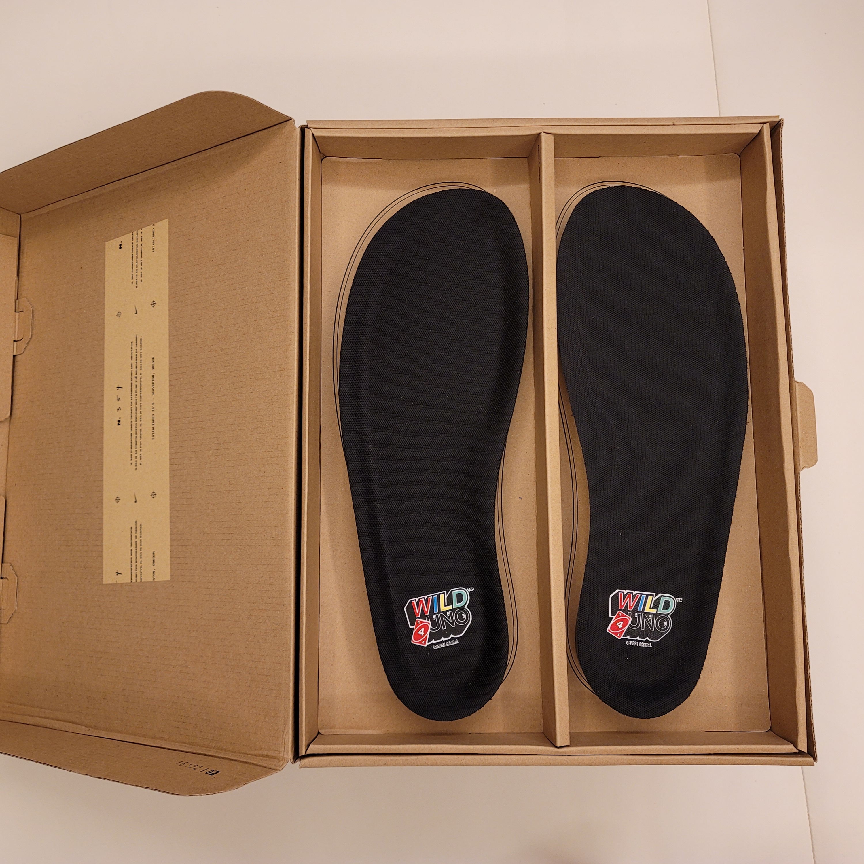 Nike x UNO Offline 2.0 PRM QS Multi-Color 착용 스타일 - 3