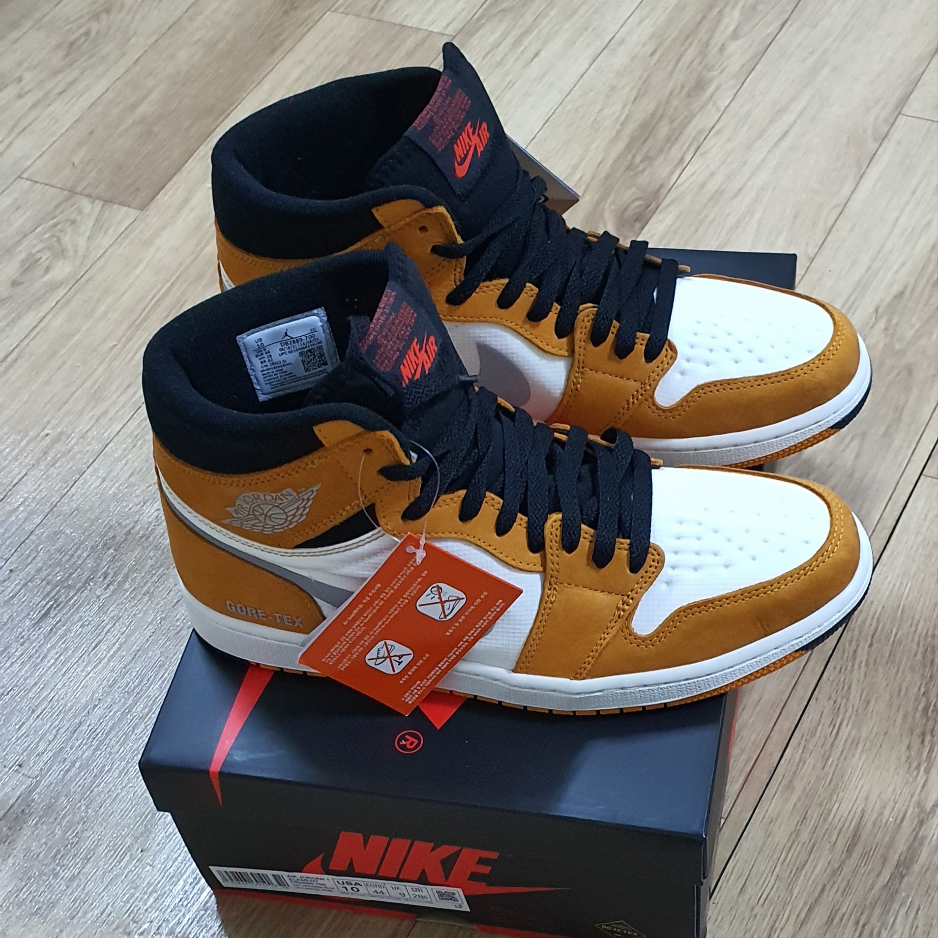 Jordan 1 Element Gore-Tex Light Curry 착용 스타일 - 2