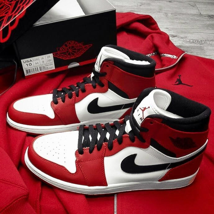 Jordan 1 Retro Chicago 2013, (GS) Jordan 1 Retro High OG Chicago 2013 착용 스타일 - 1