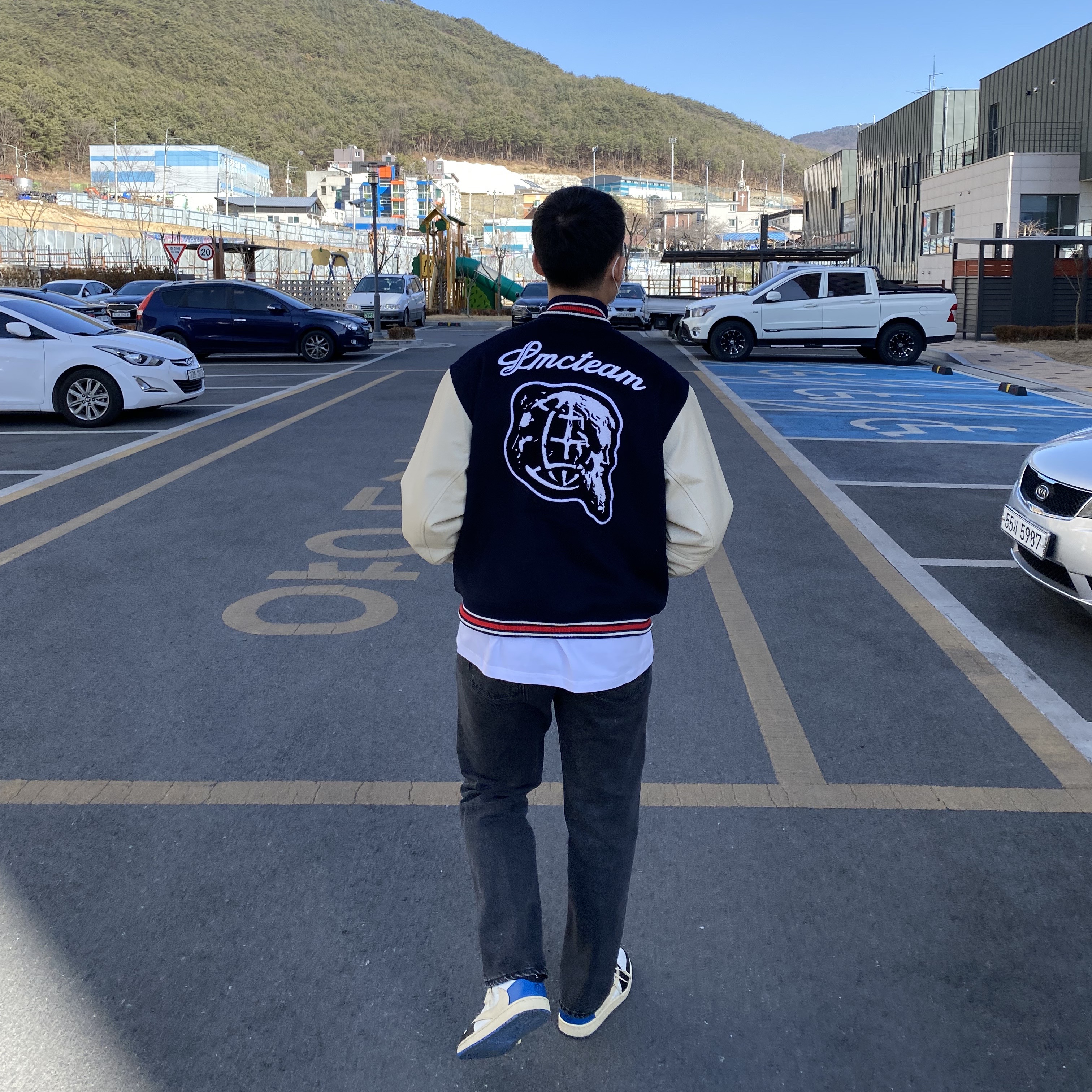 Jordan 1 x Travis Scott x Fragment Retro Low OG SP Military Blue 착용 스타일