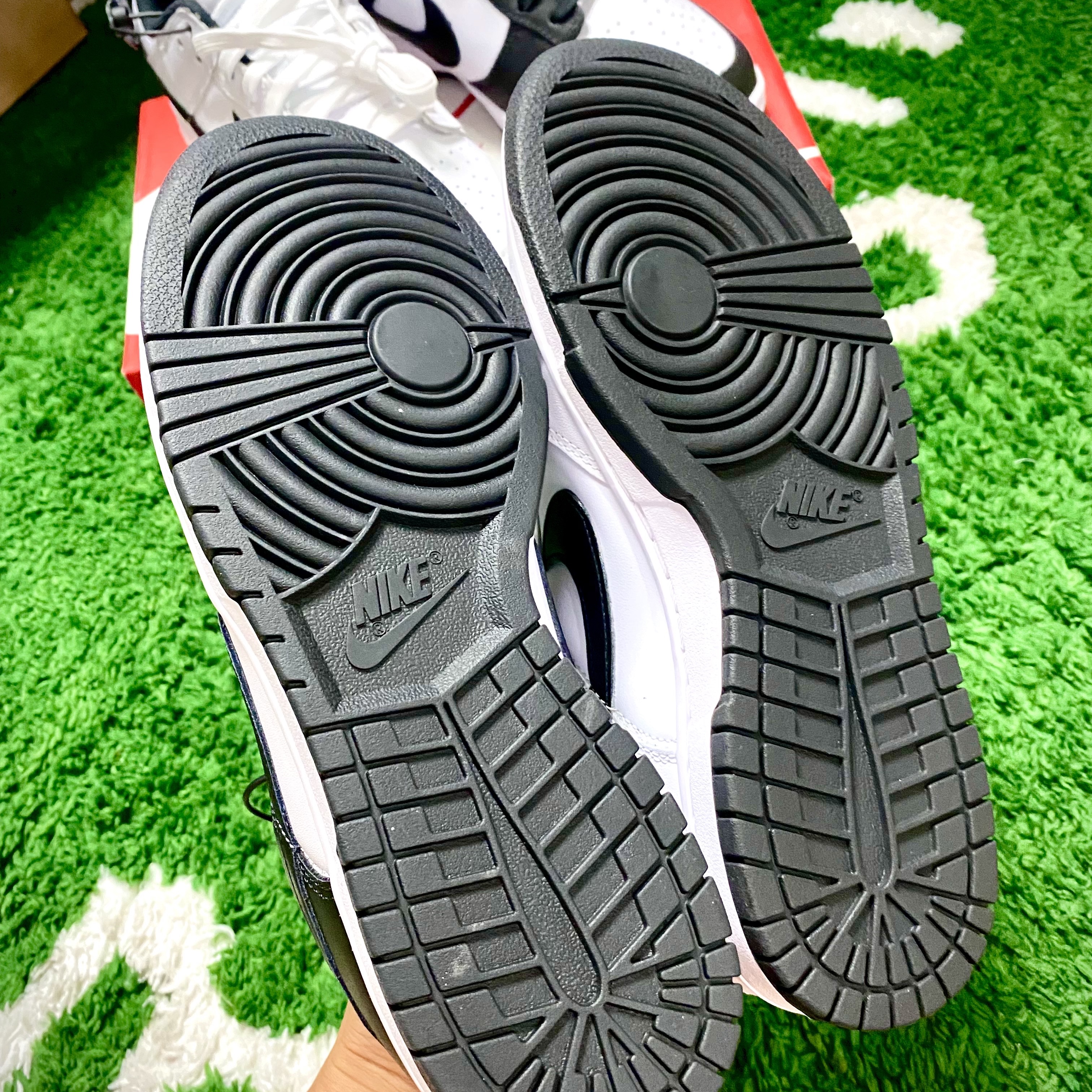 Nike Dunk Low Retro Black, (W) Nike Dunk Low White Black 착용 스타일 - 5