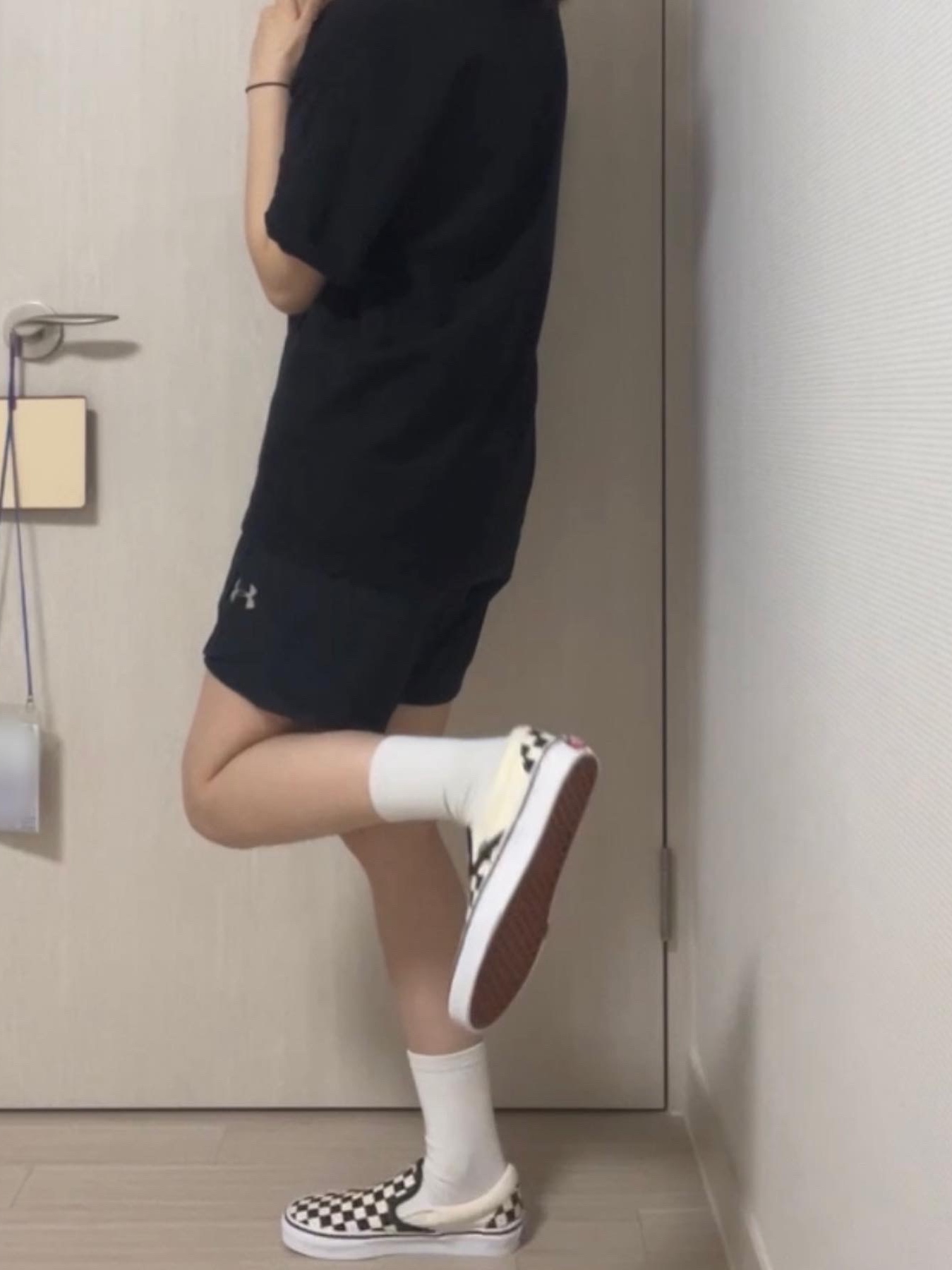 Vans Slip-On Checkerboard 착용 스타일 - 2