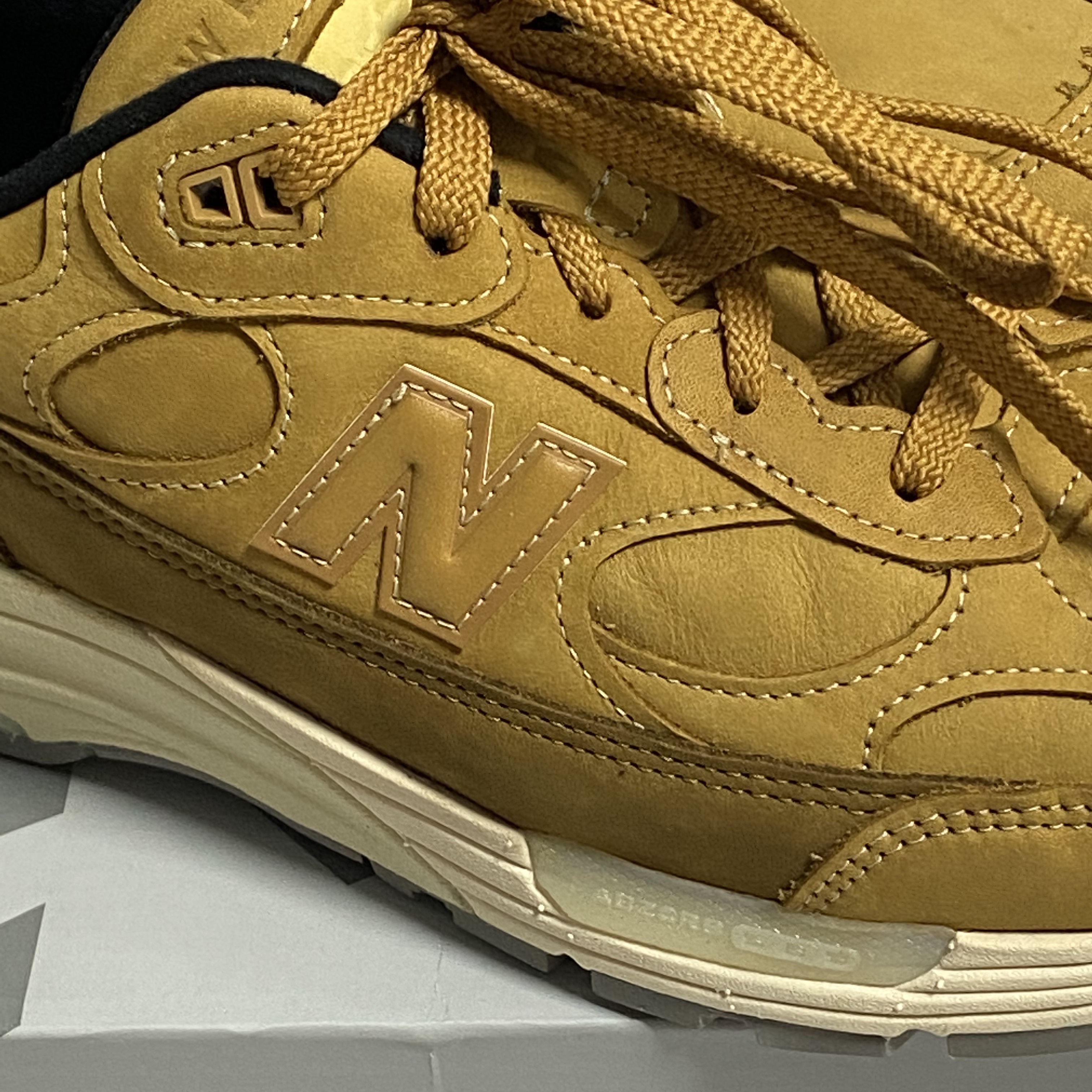 New Balance 992 Made in USA Brown 착용 스타일