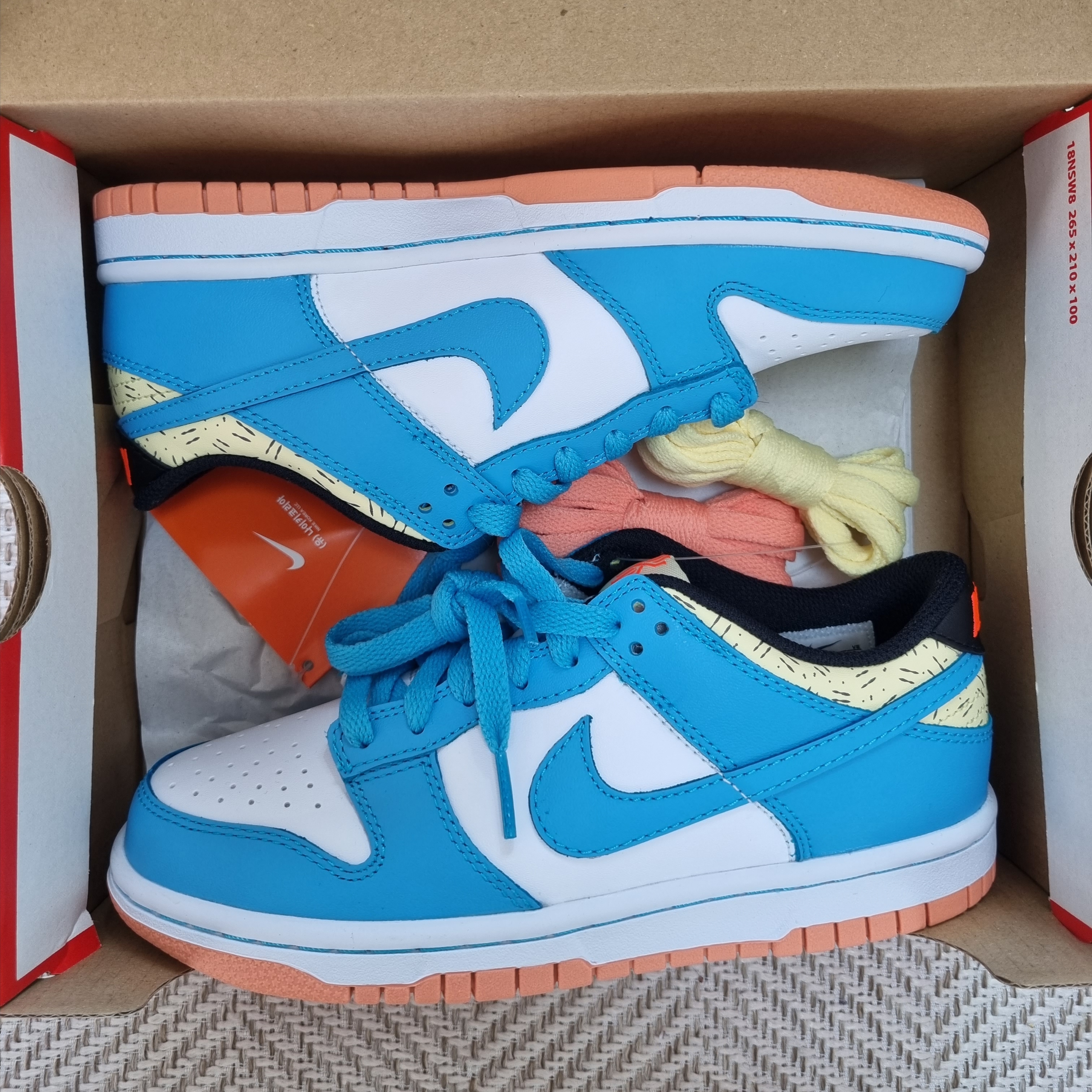 (GS) Nike x Kyrie Dunk Low SE Baltic Blue 착용 스타일 - 3