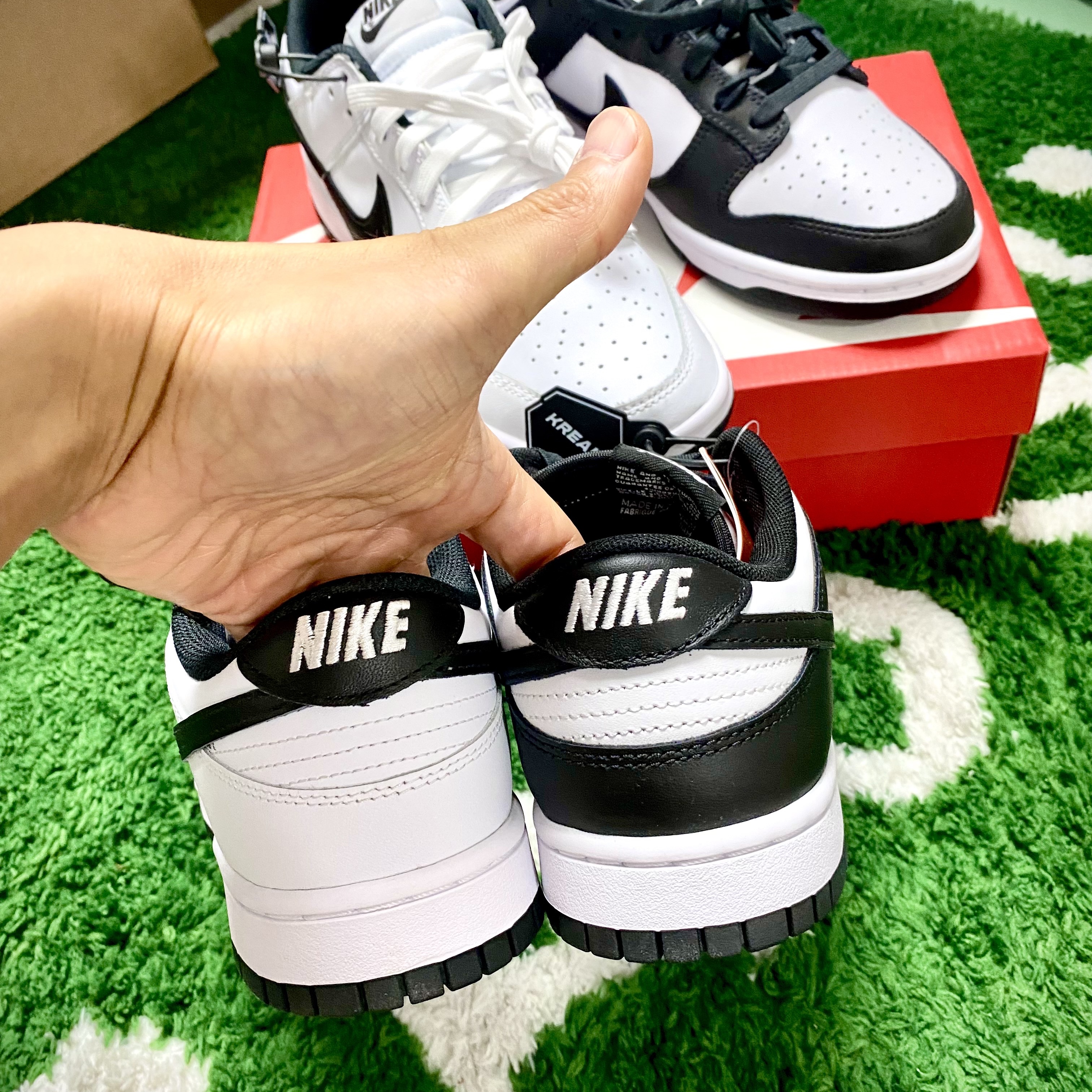 Nike Dunk Low Retro Black, (W) Nike Dunk Low White Black 착용 스타일 - 4
