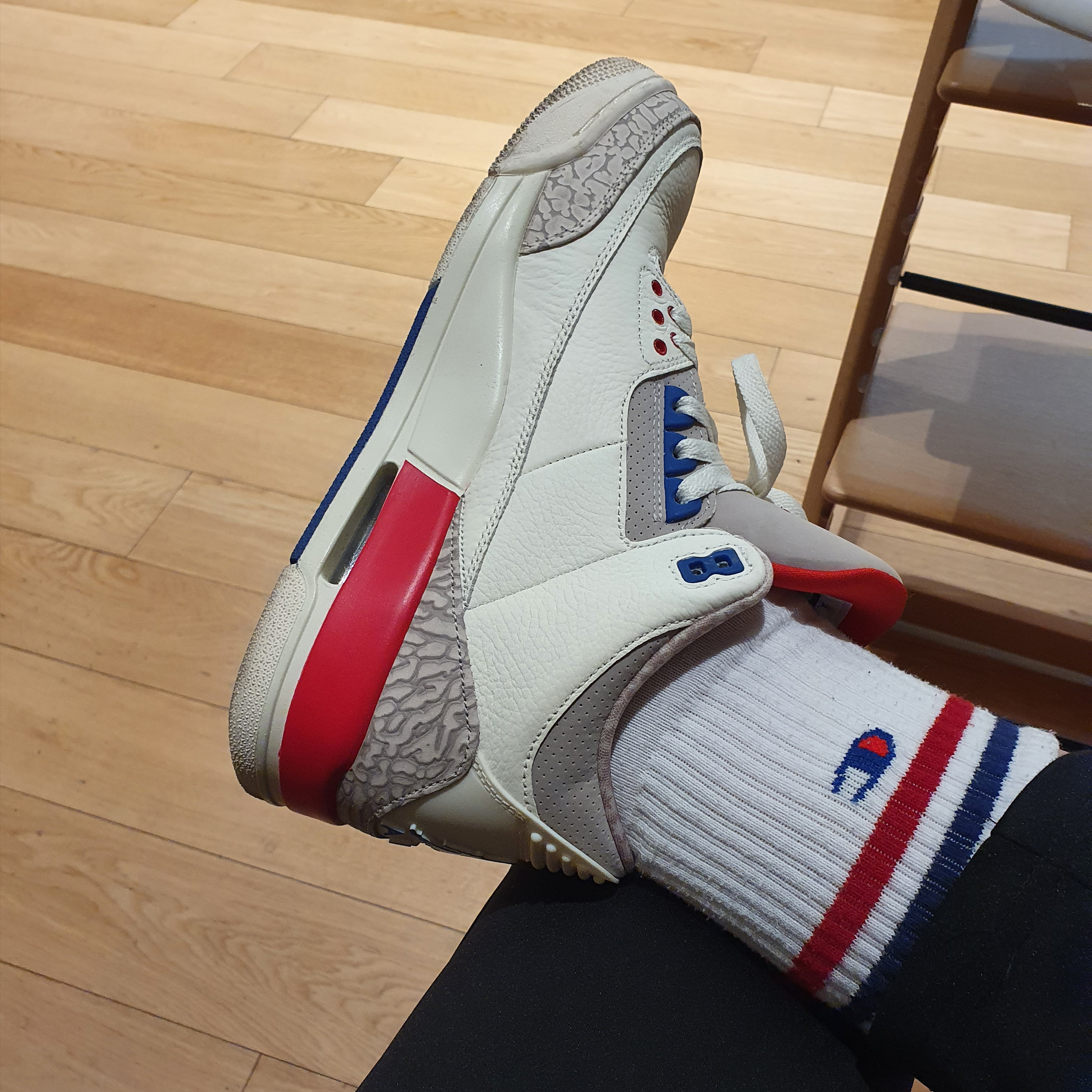 Jordan 3 Retro International Flight 착용 스타일 - 2