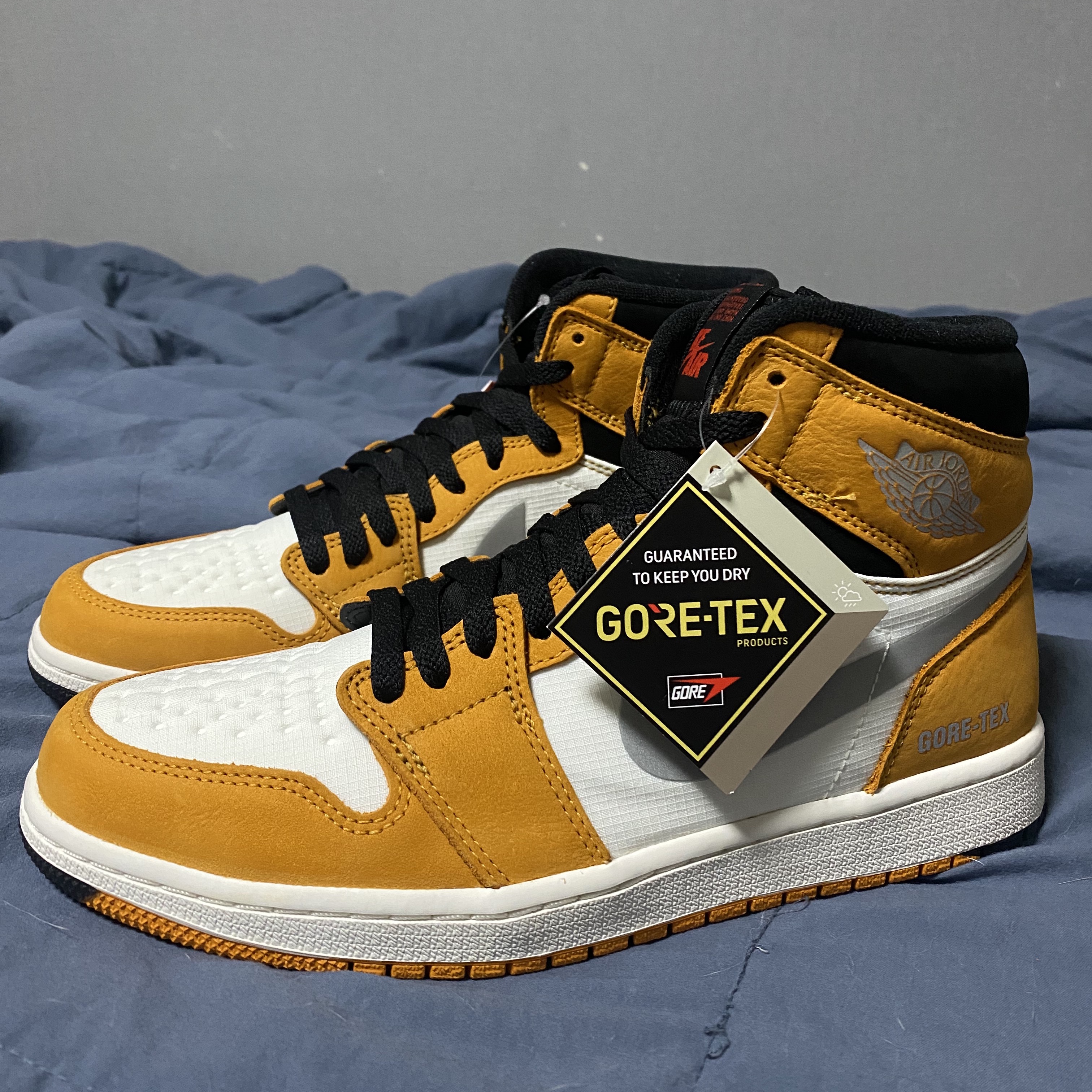 Jordan 1 Element Gore-Tex Light Curry 착용 스타일 - 2