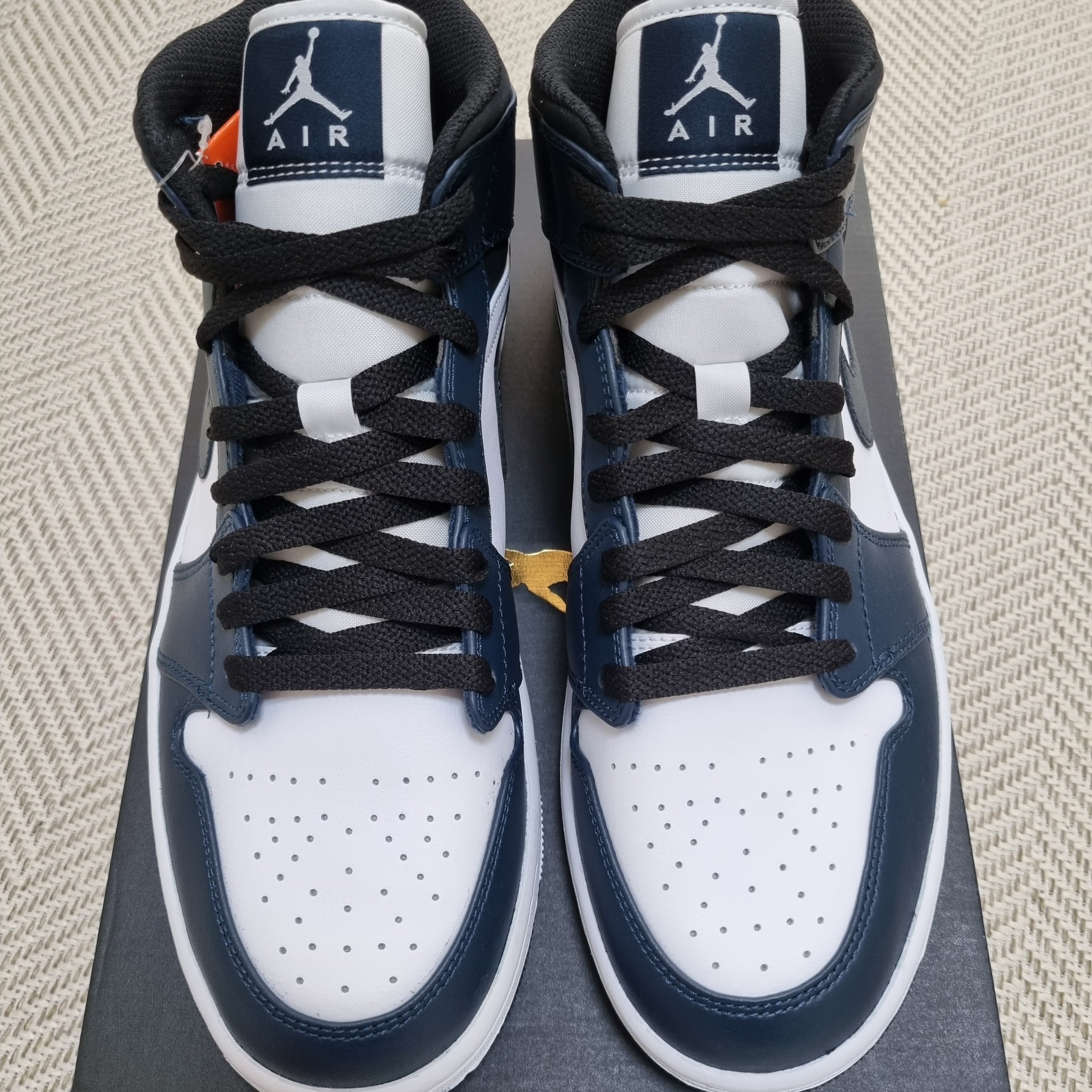 Jordan 1 Mid Dark Teal 착용 스타일 - 3