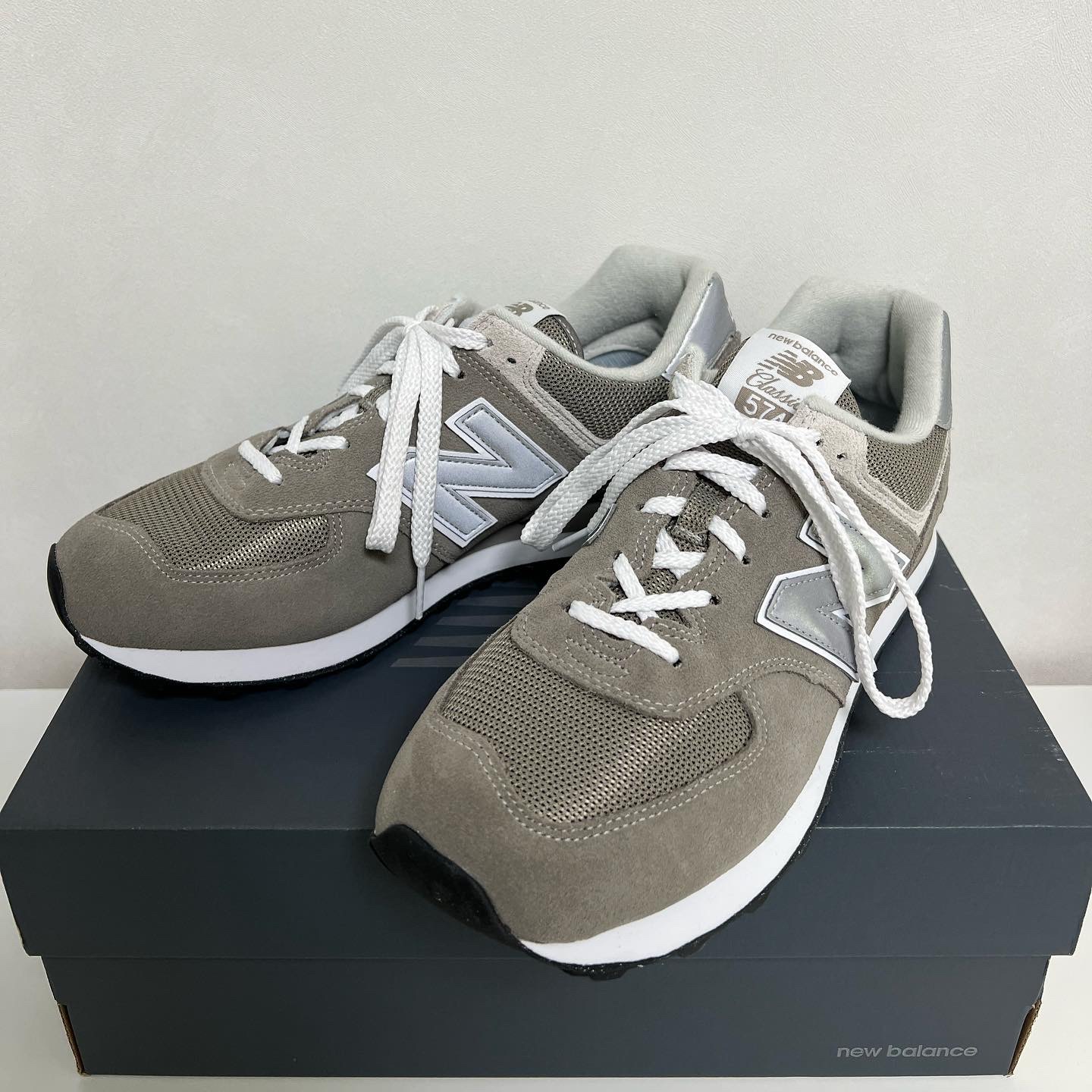 New Balance 574 Worn By Anyone Grey - D Standard 착용 스타일 - 1